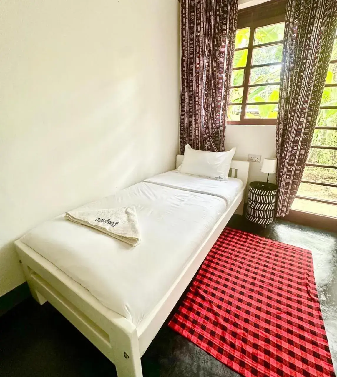 Standard Single Room - single occupancy in Koi Koi, Fort Portal Standard Single Room - single occupancy in Koi Koi, Fort Portal