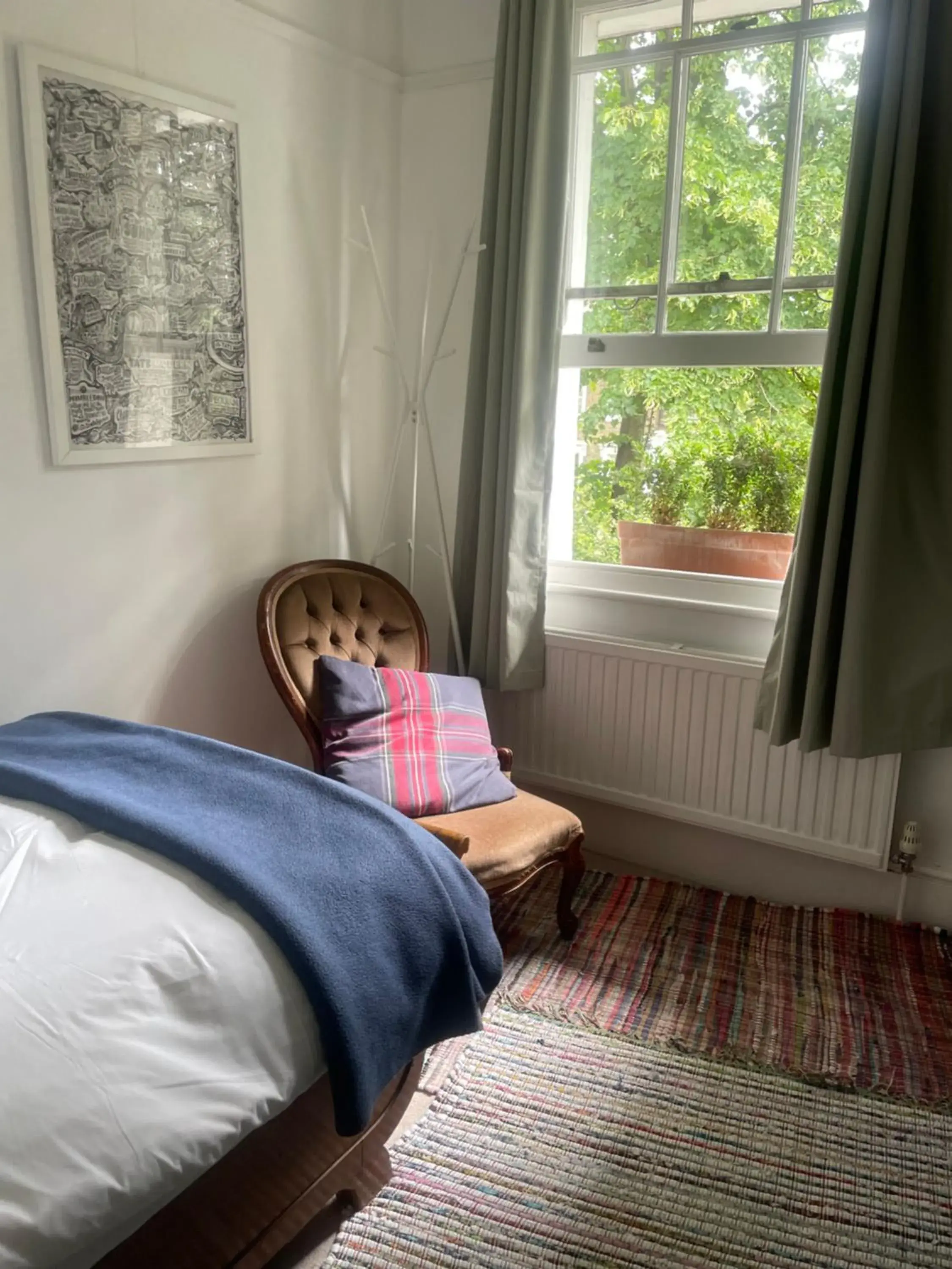 Single Room in Central Victorian House Single Room in Central Victorian House