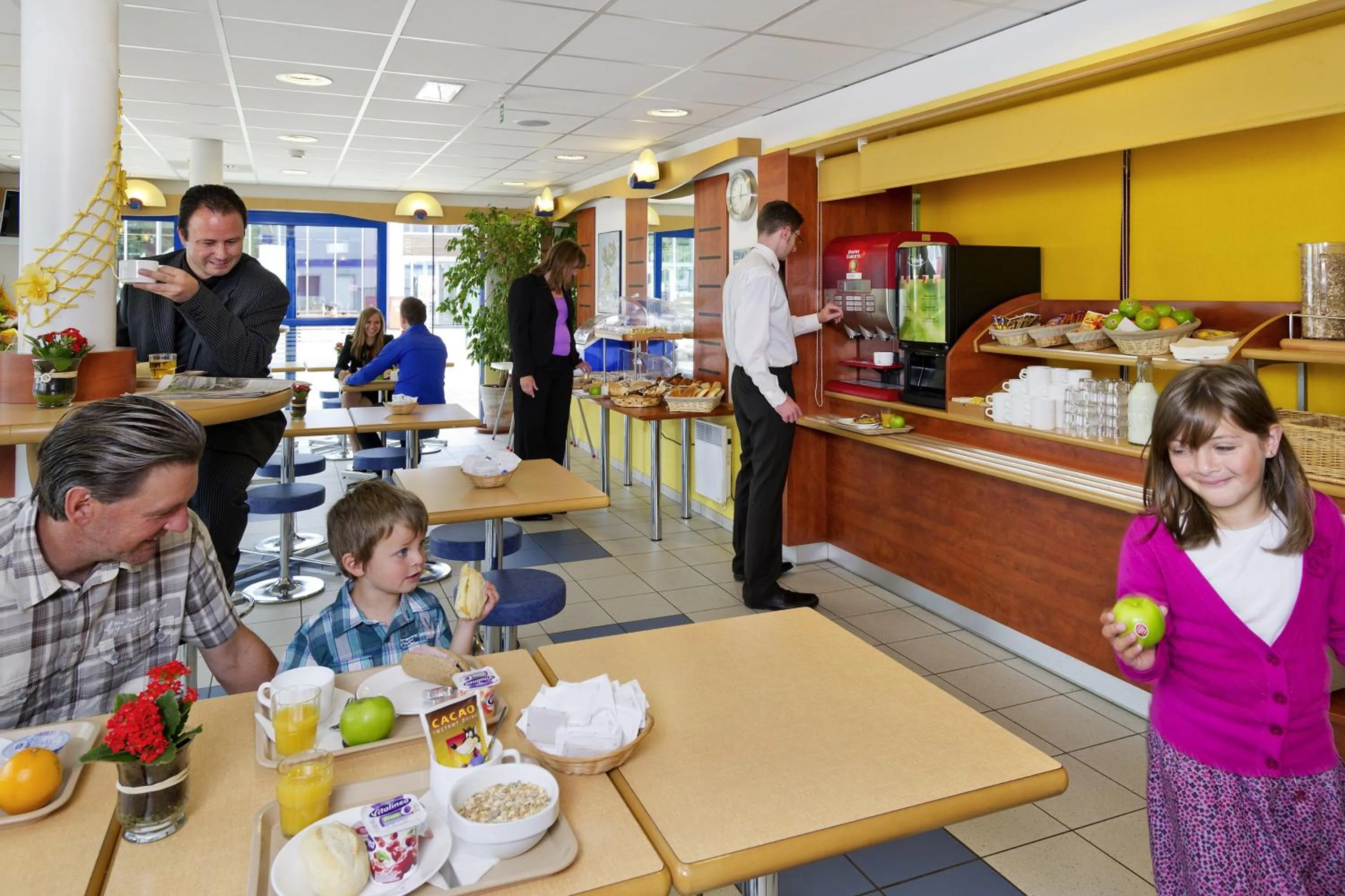 Restaurant/places to eat in ibis budget Aachen Raeren Grenze