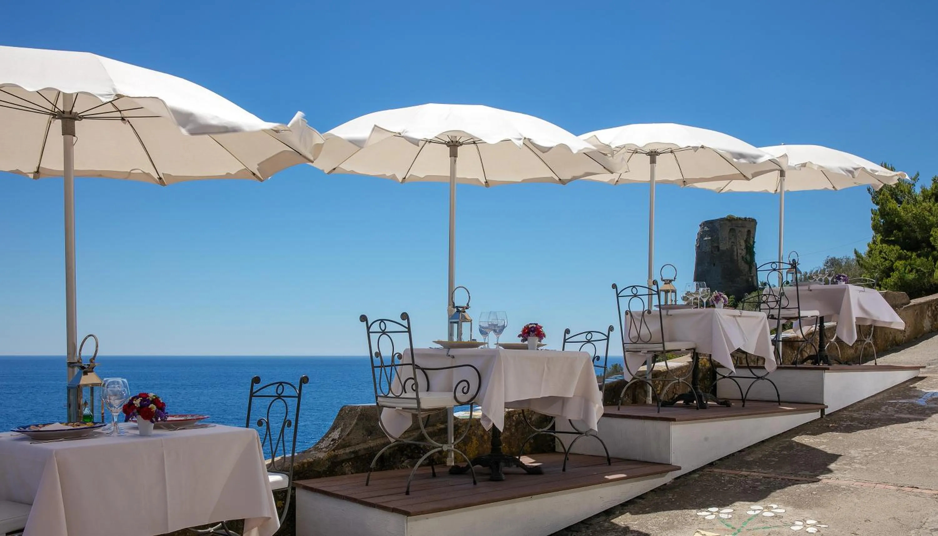 Lounge or bar in Villa Corallium