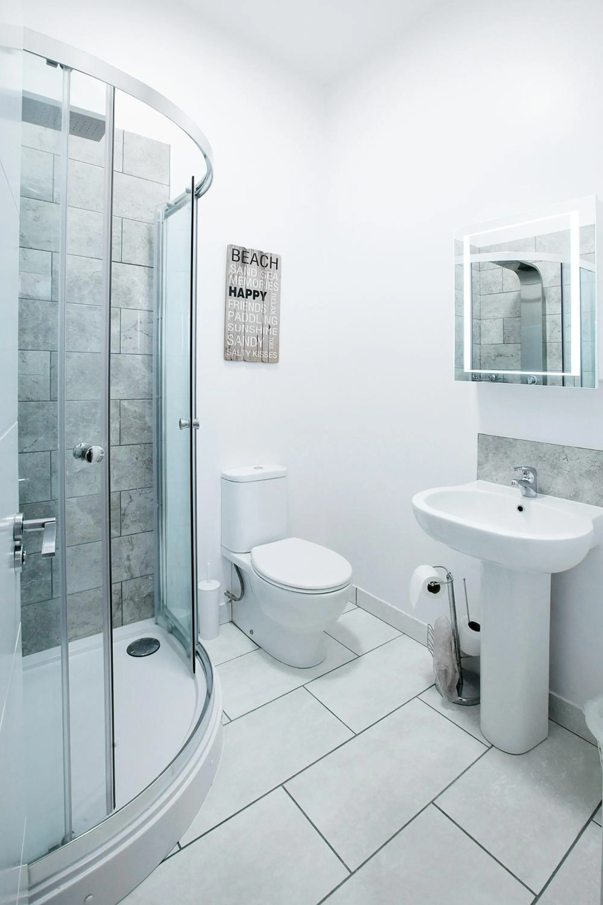 Shower in Austens Apartments