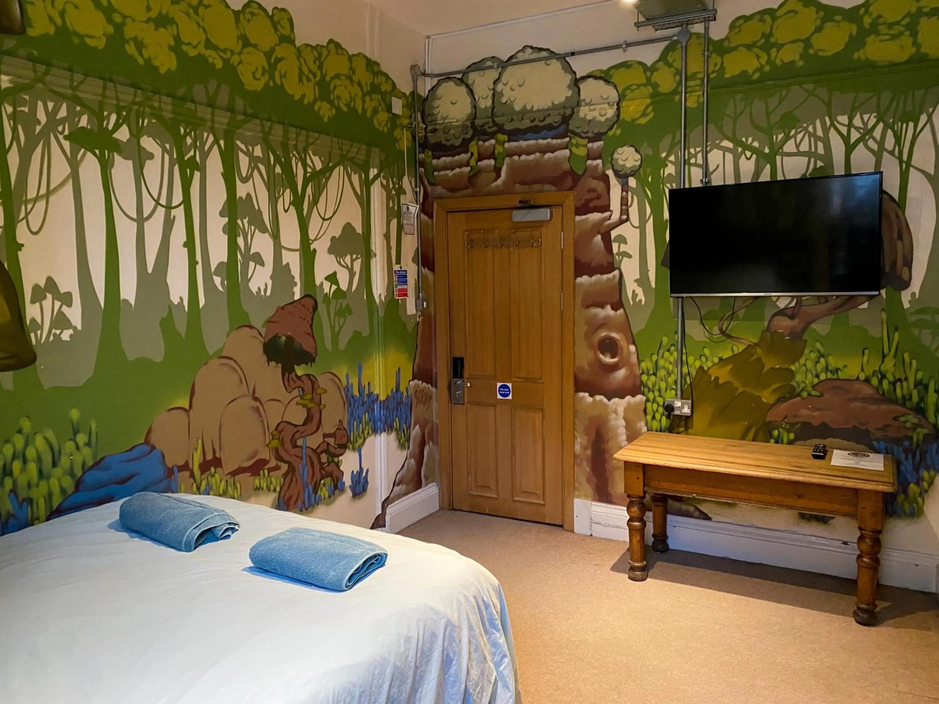 Bed in The Full Moon Backpackers