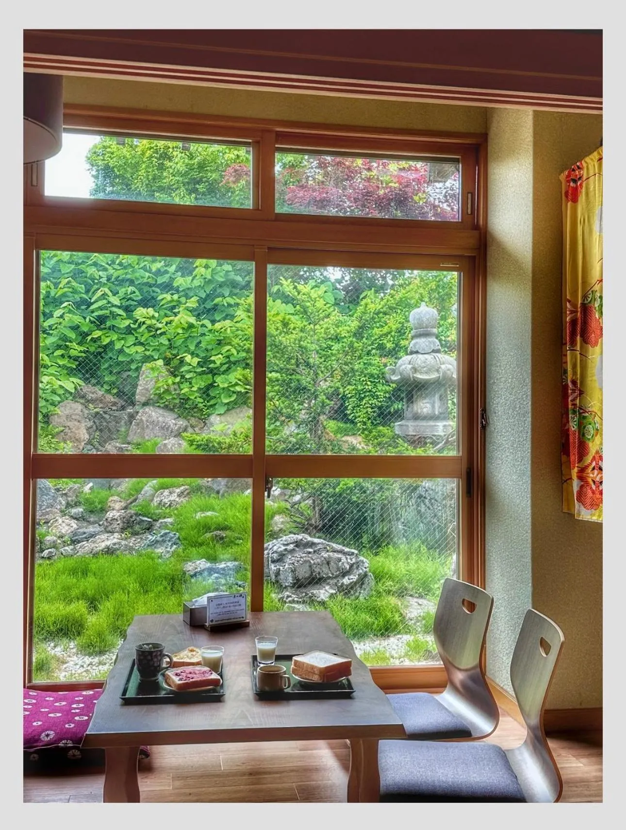 Spring in Plum House Otaru