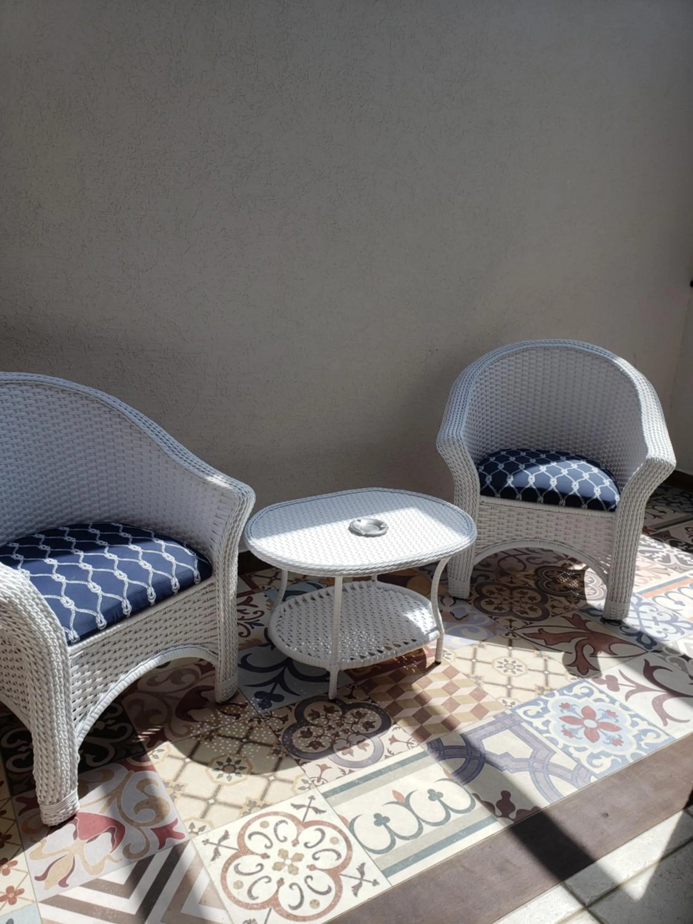 Seating area in Pousada Pedra da Gaivota