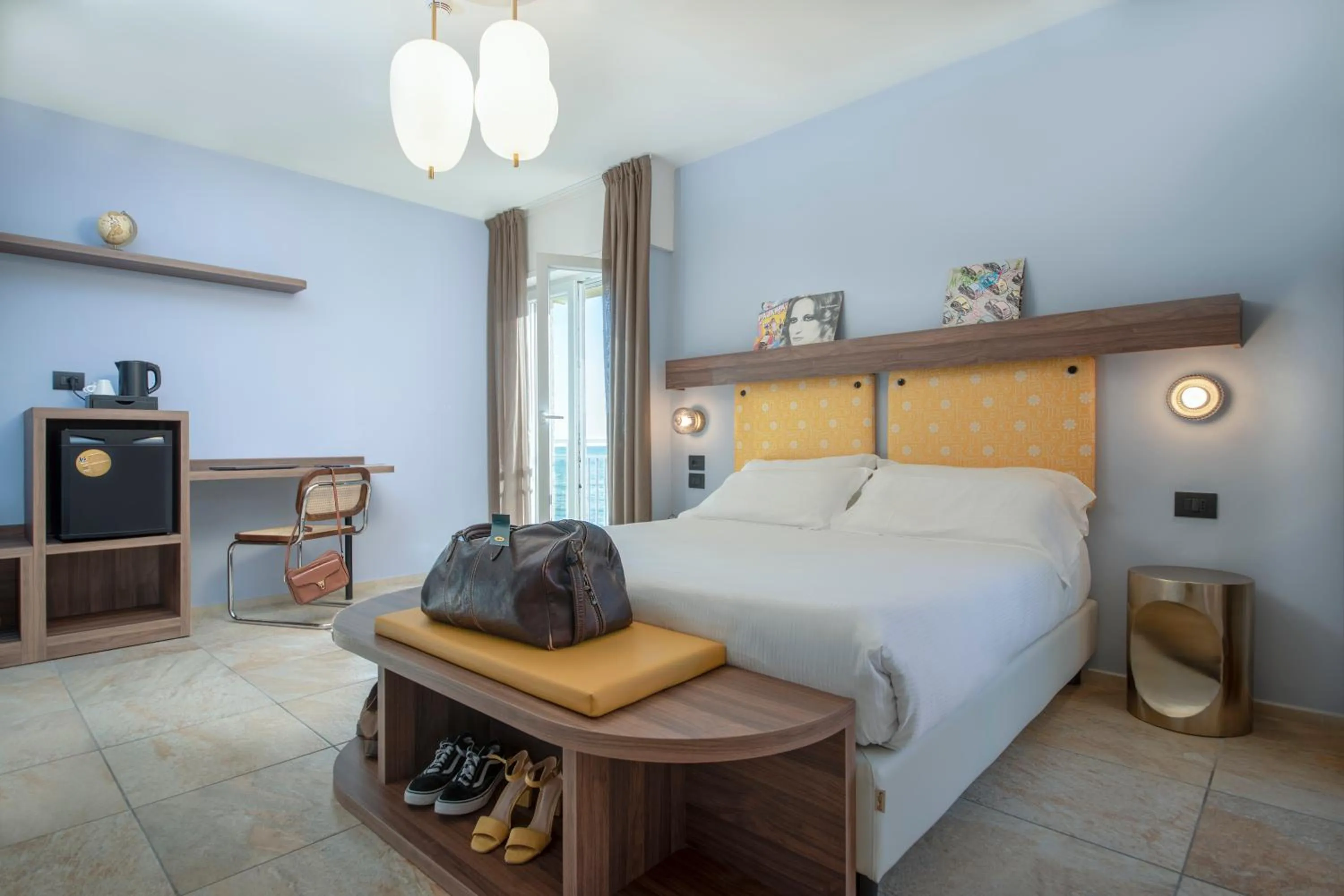 Photo of the whole room, Bed in Hotel Jolly Roger