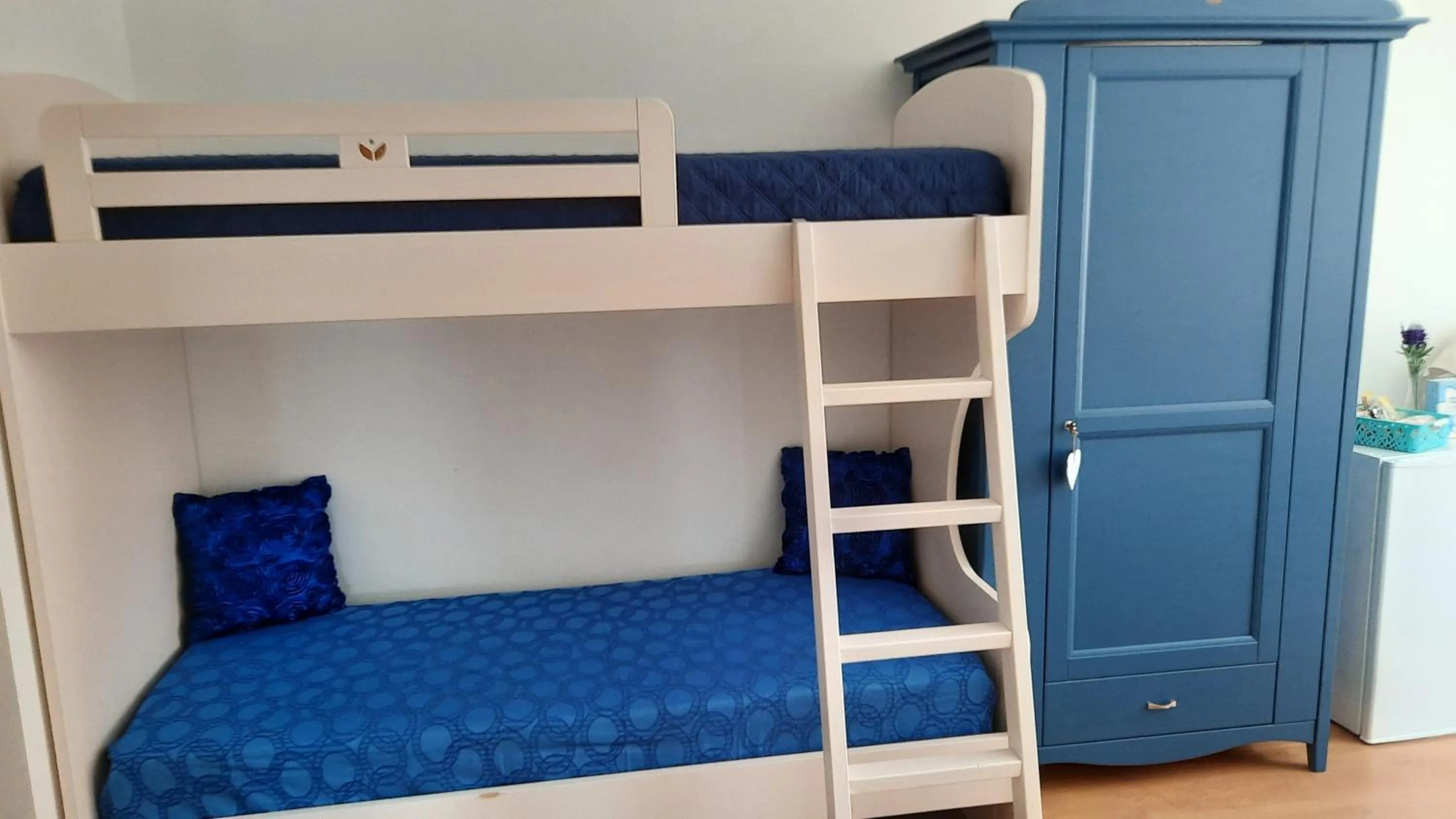 Bedroom, Bed in B&B Una Rotonda sul mare