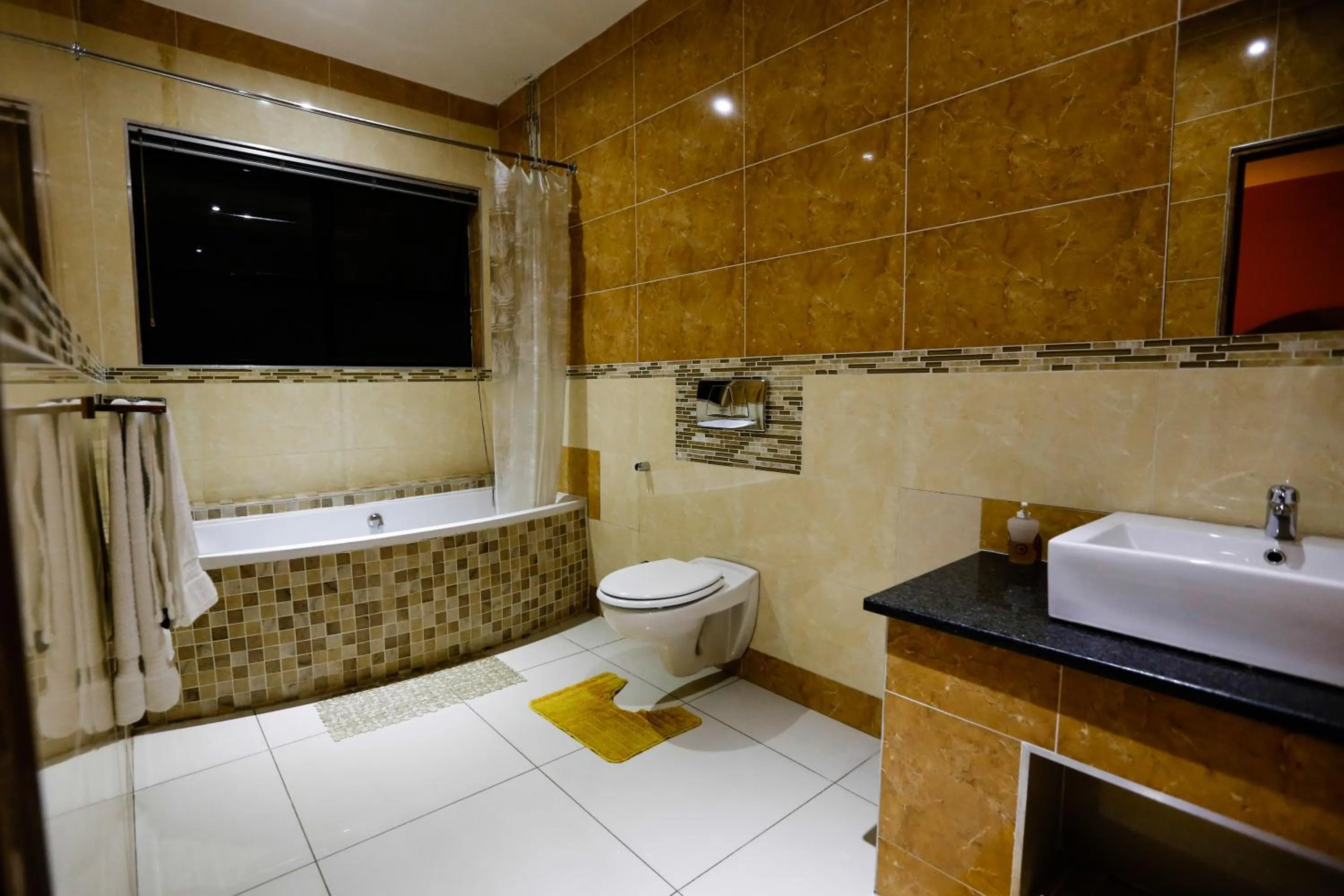 Bathroom in Grand View B&B