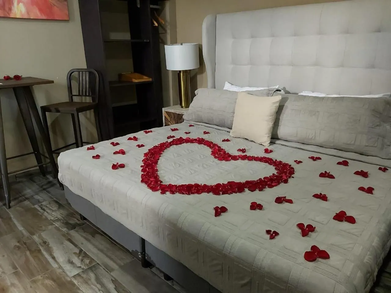 Photo of the whole room, Bed in Independencia Dos 7 Hotel Boutique