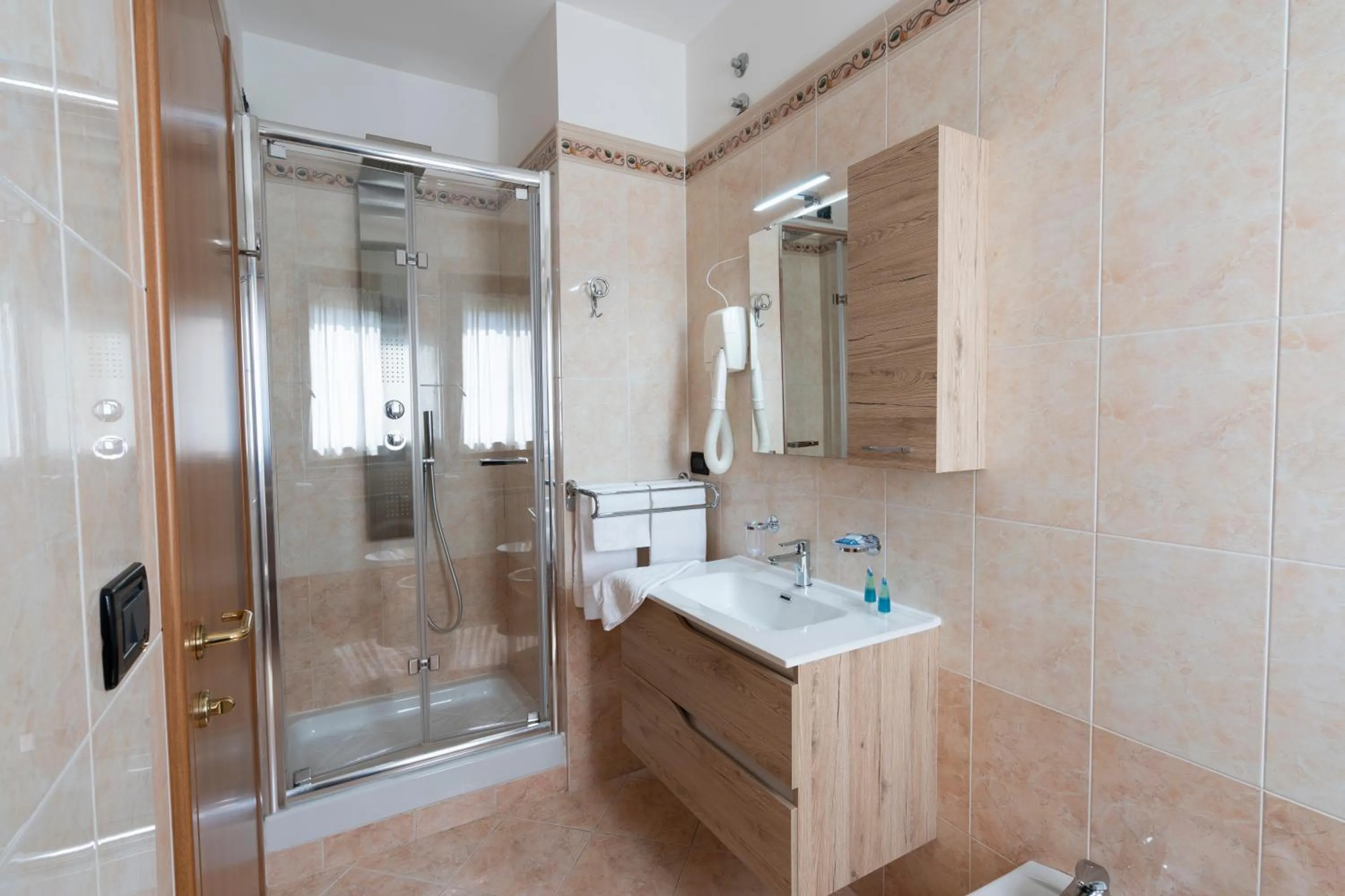 Bathroom in Hotel D'Atri