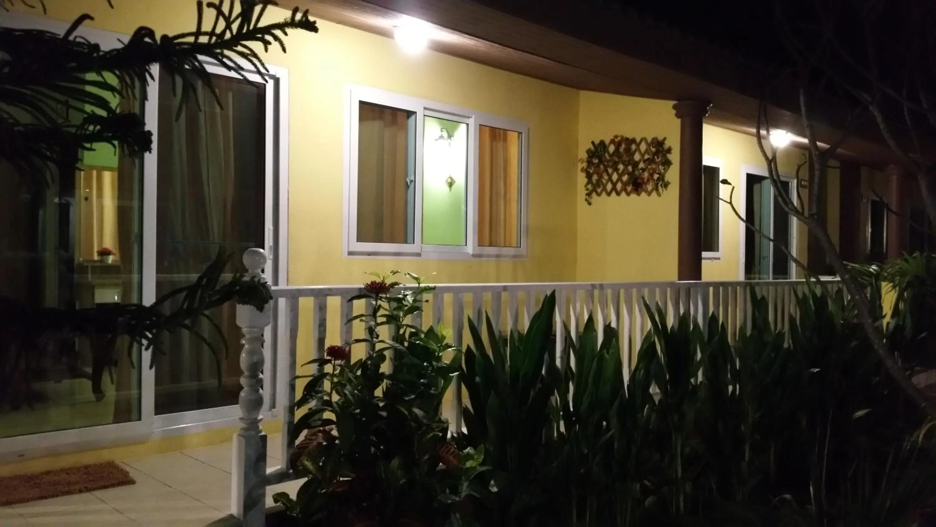 Property building in Baan Penny