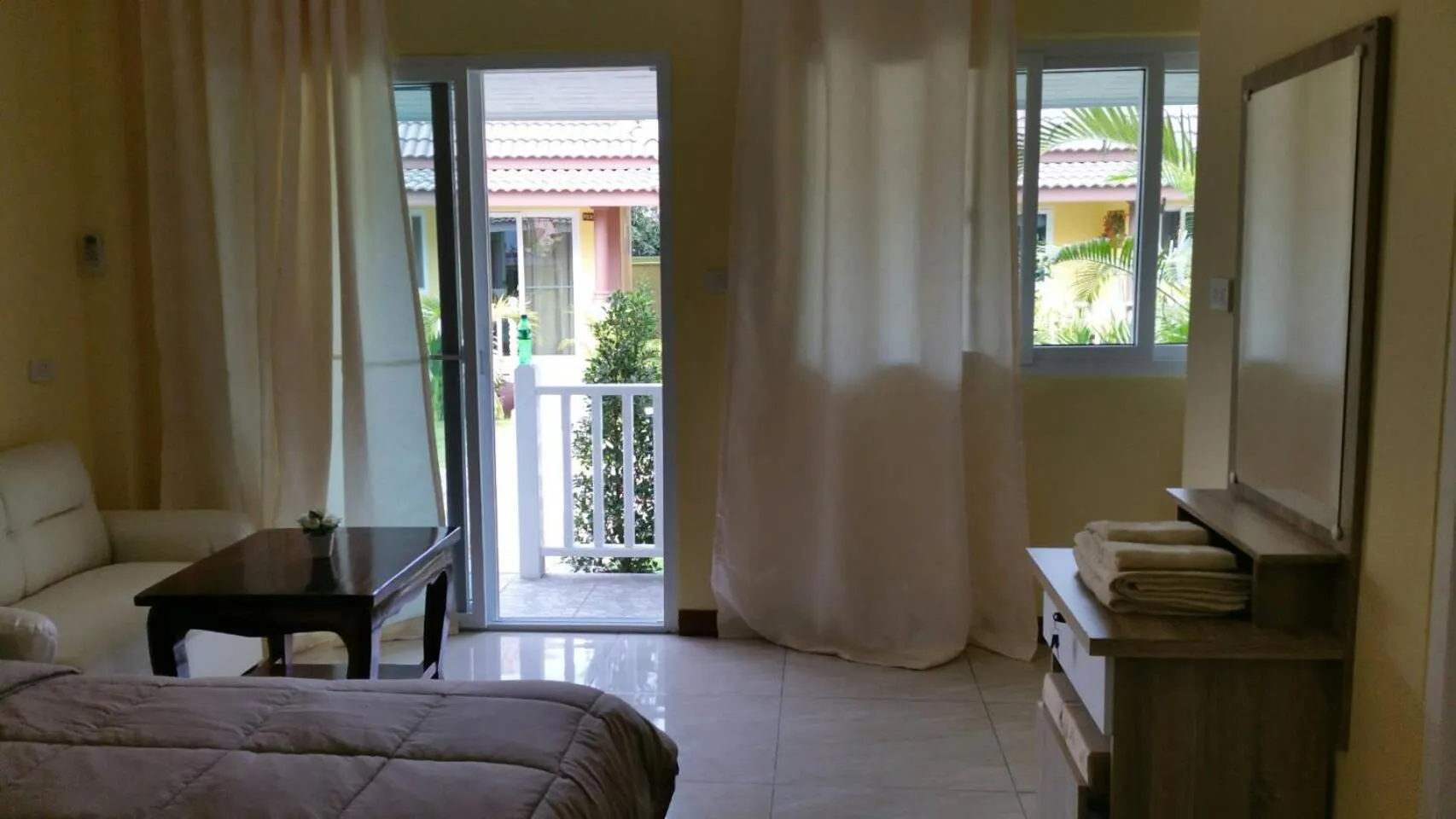 Property building, Bed in Baan Penny