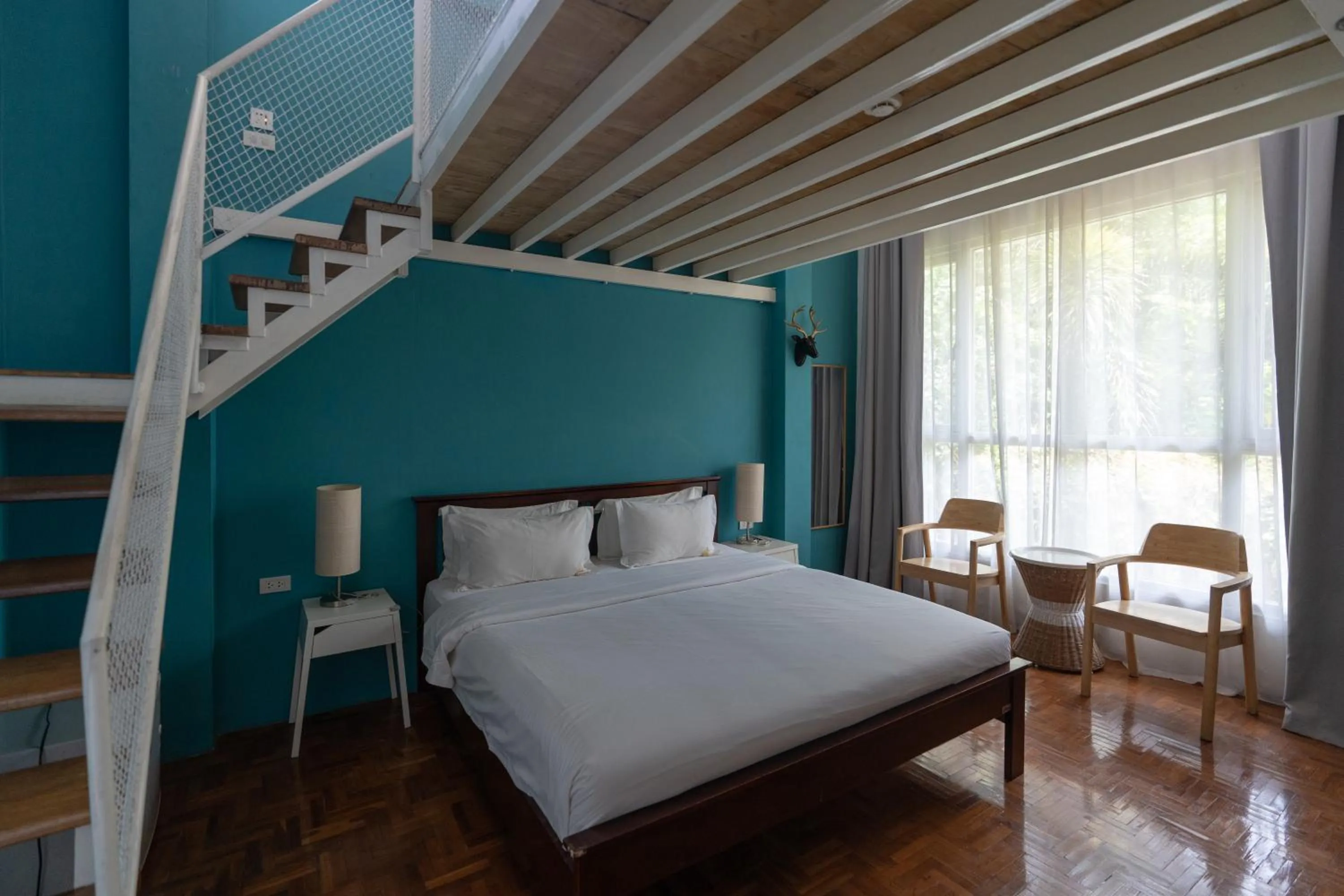 Bed in Mammoth Boutique Hotel