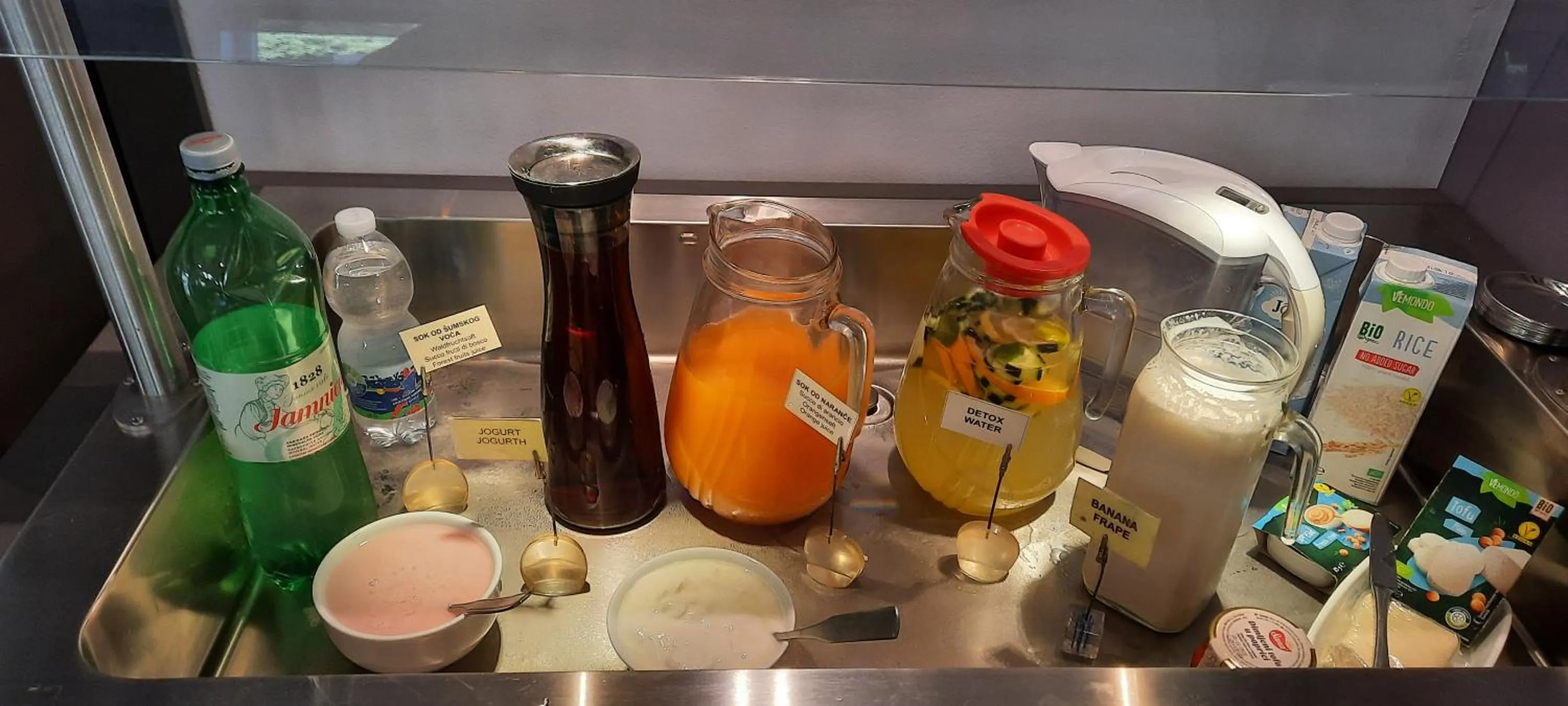 Breakfast in Boutique hotel Lili