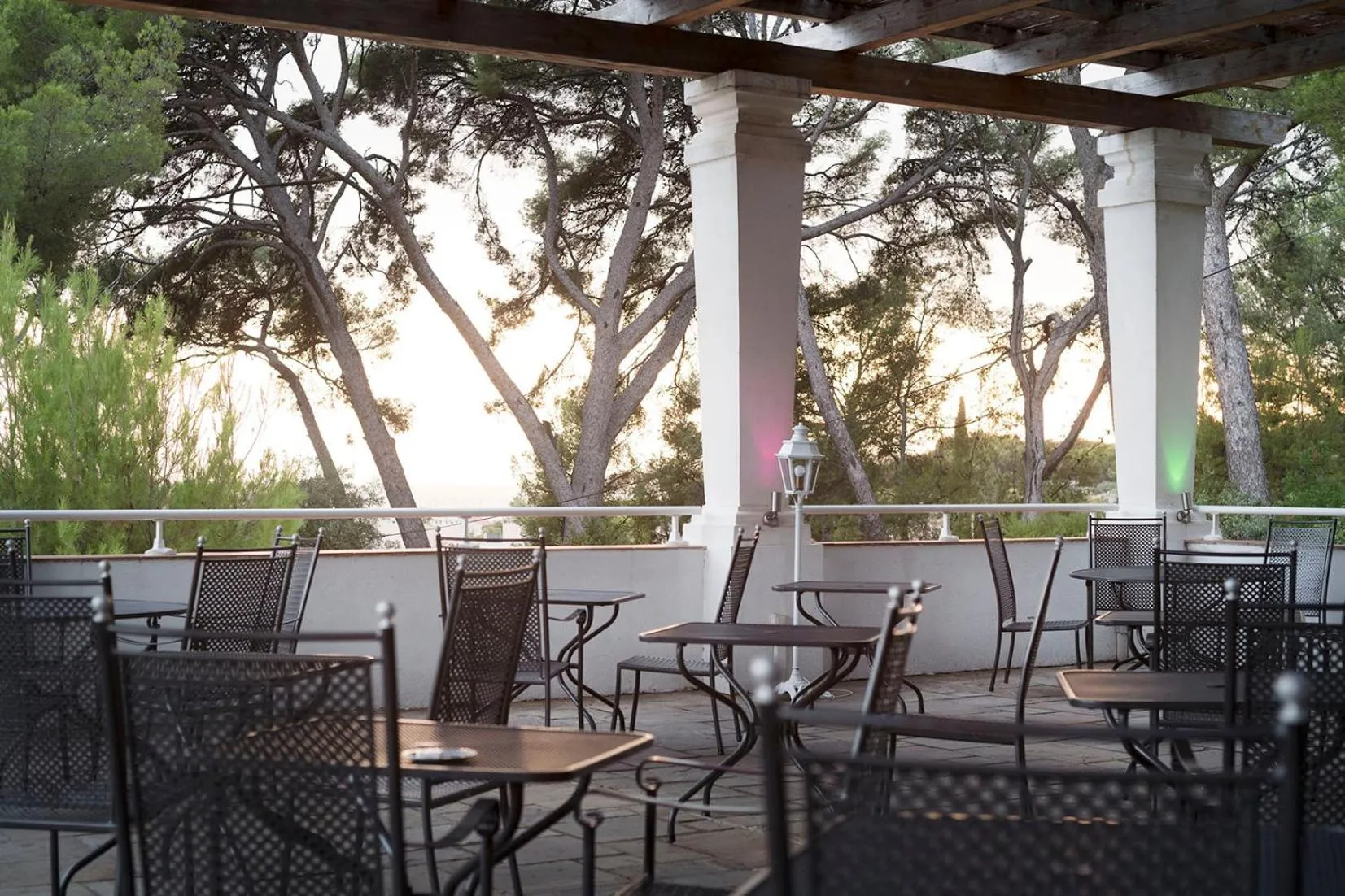 Patio in Grand Hotel Des Lecques; BW Signature Collection