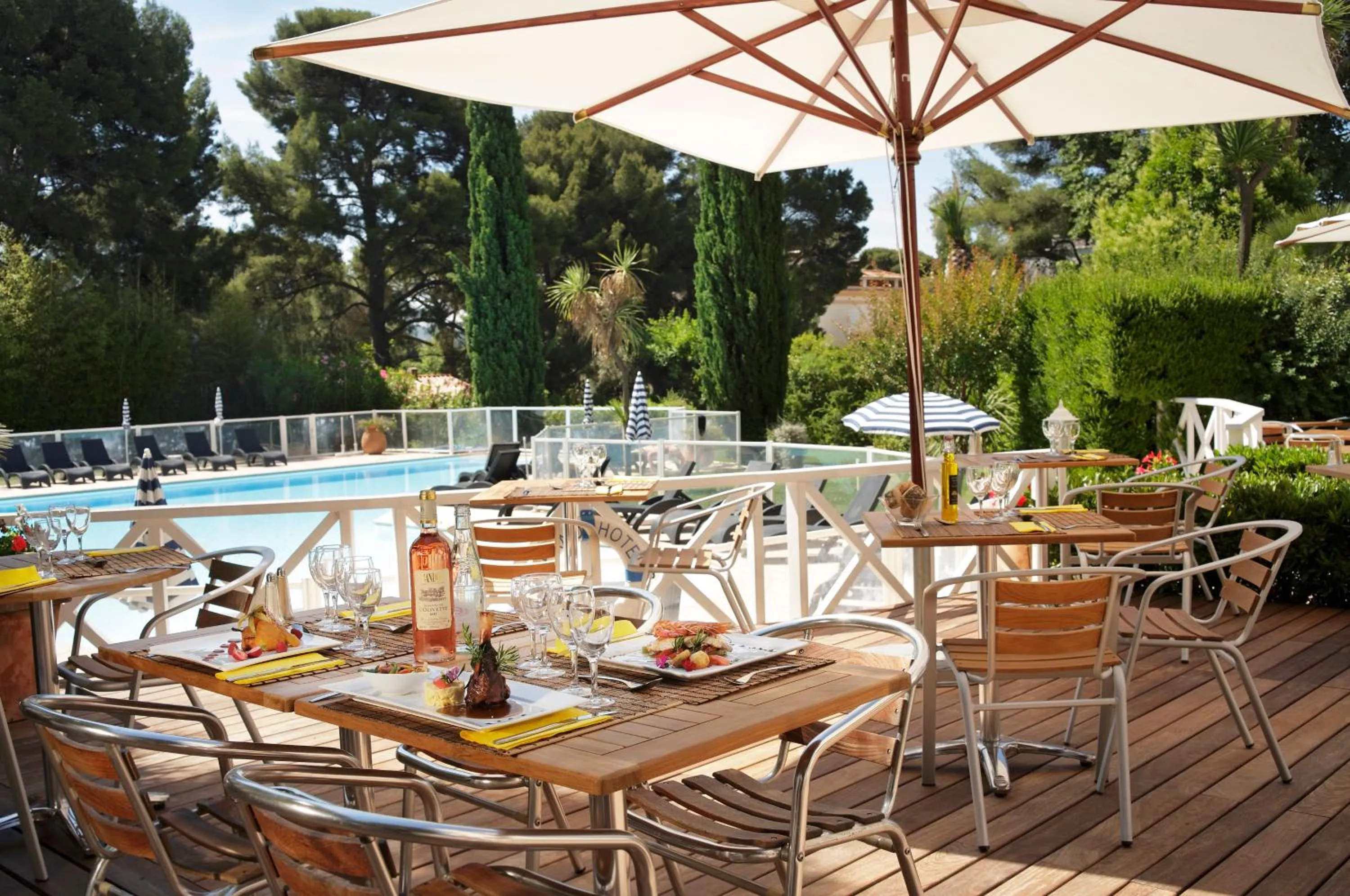 Patio in Grand Hotel Des Lecques; BW Signature Collection