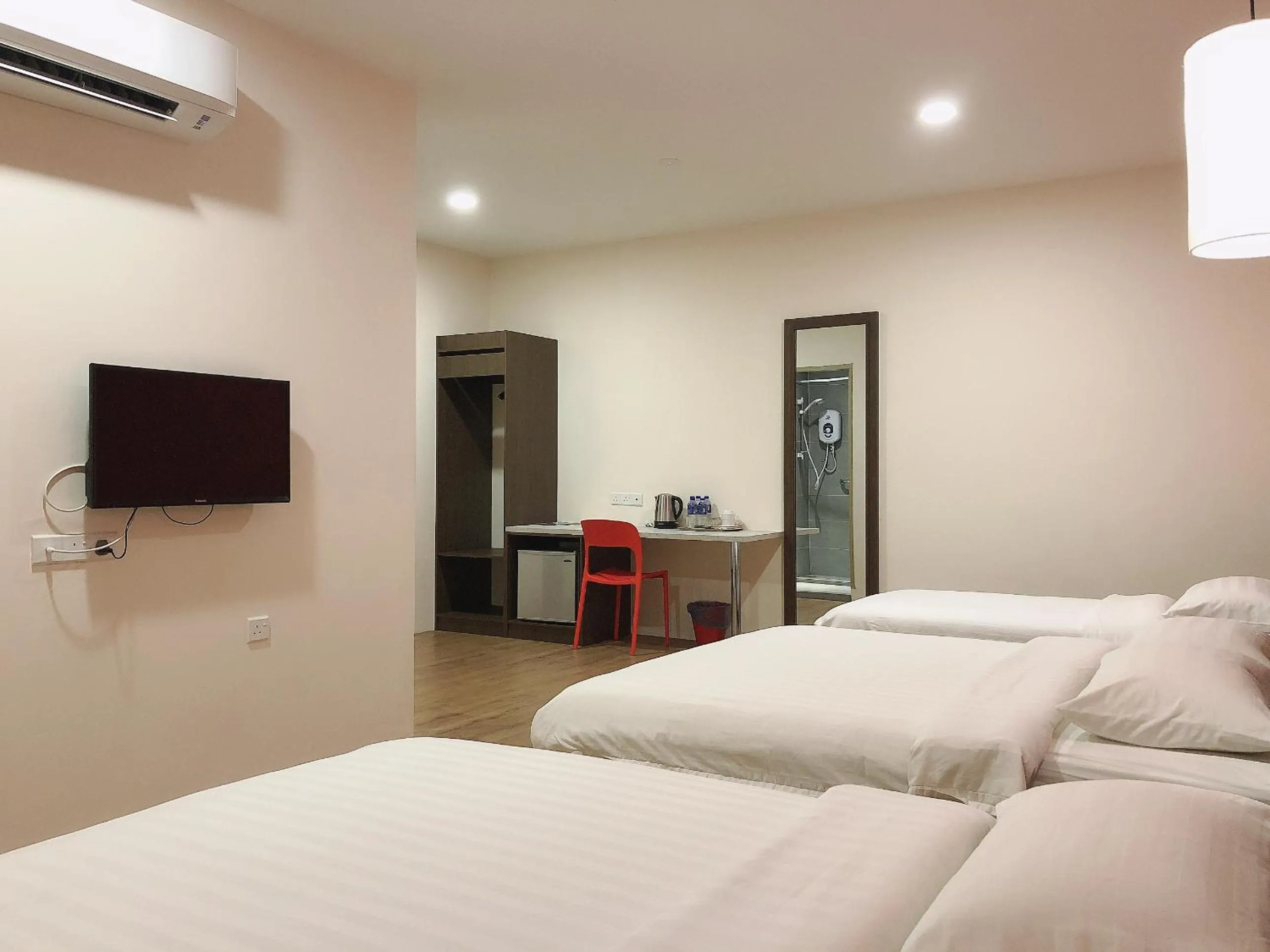 Bedroom, Bed in GPI HOTEL Bentong