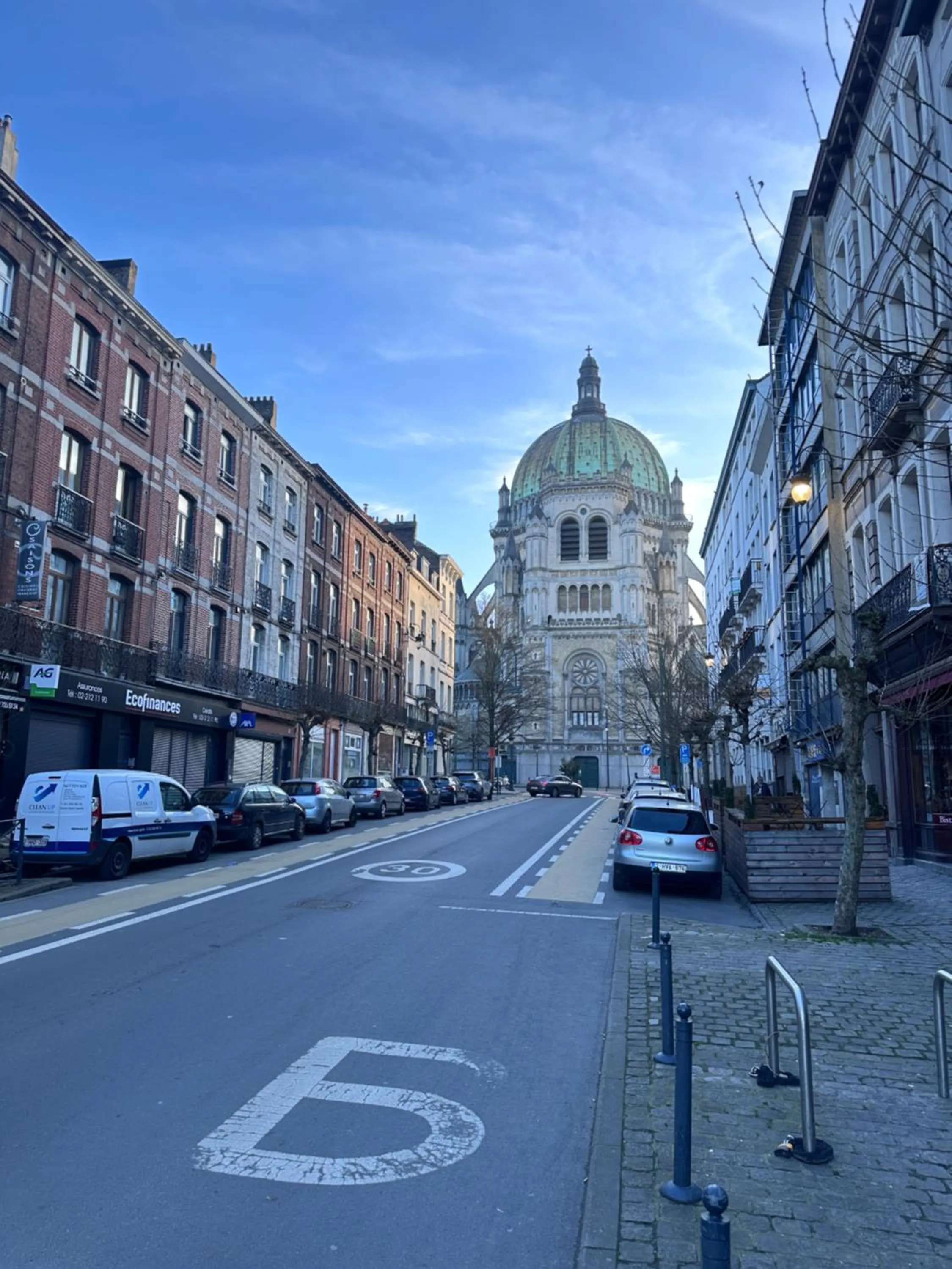 Street view in Hotel Albert