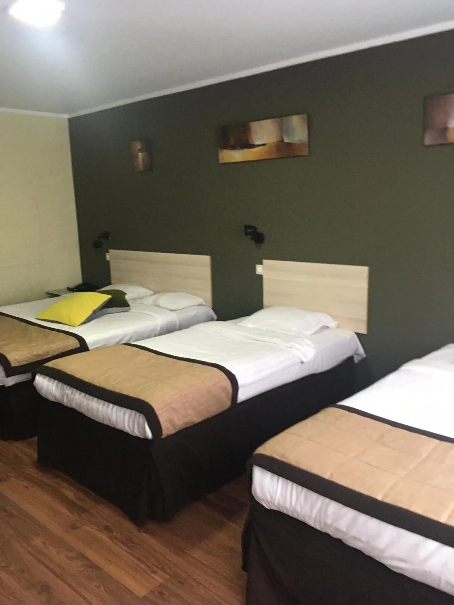 Bedroom in Albert Hotel