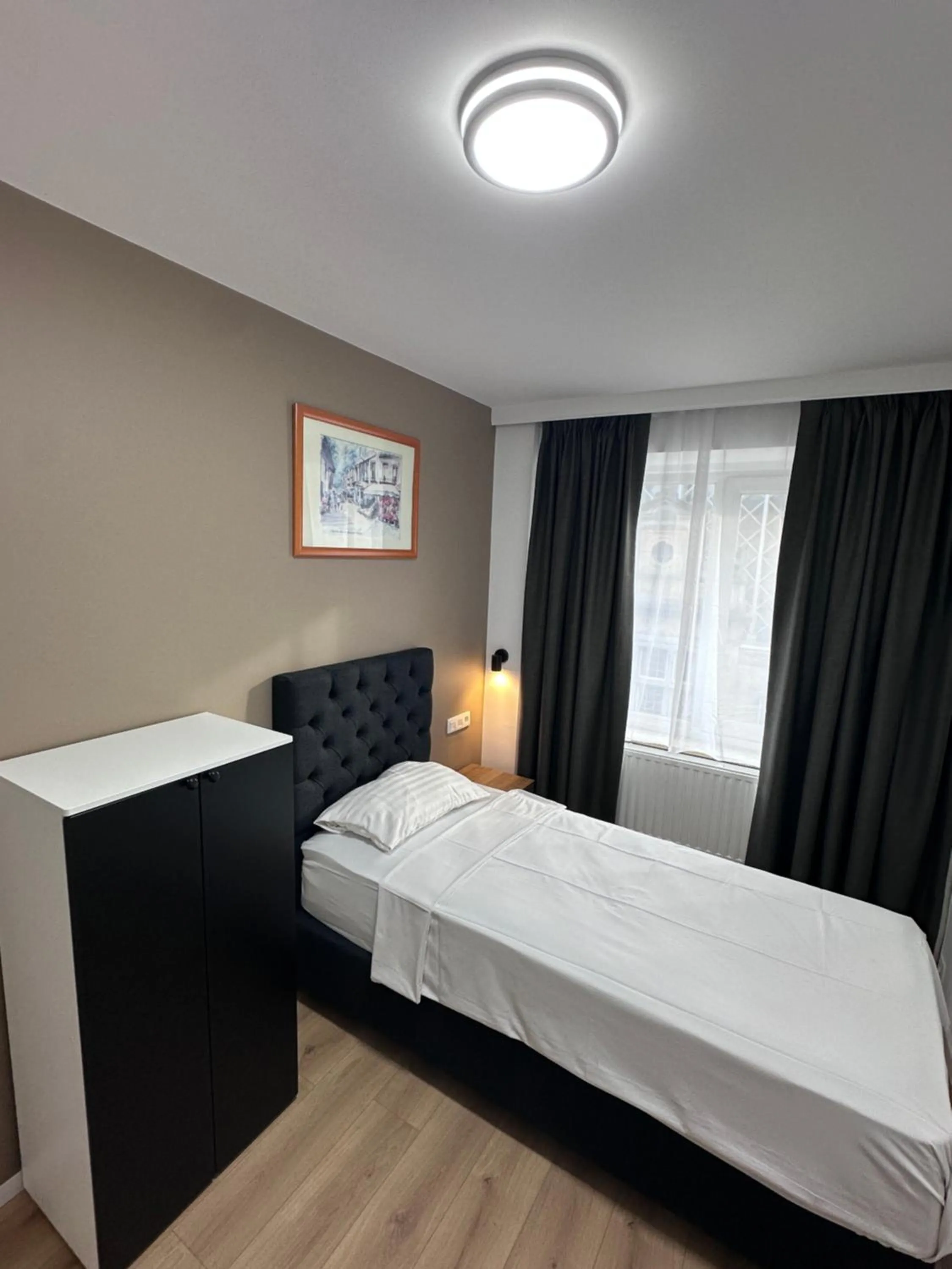 Bedroom, Bed in Hotel Albert