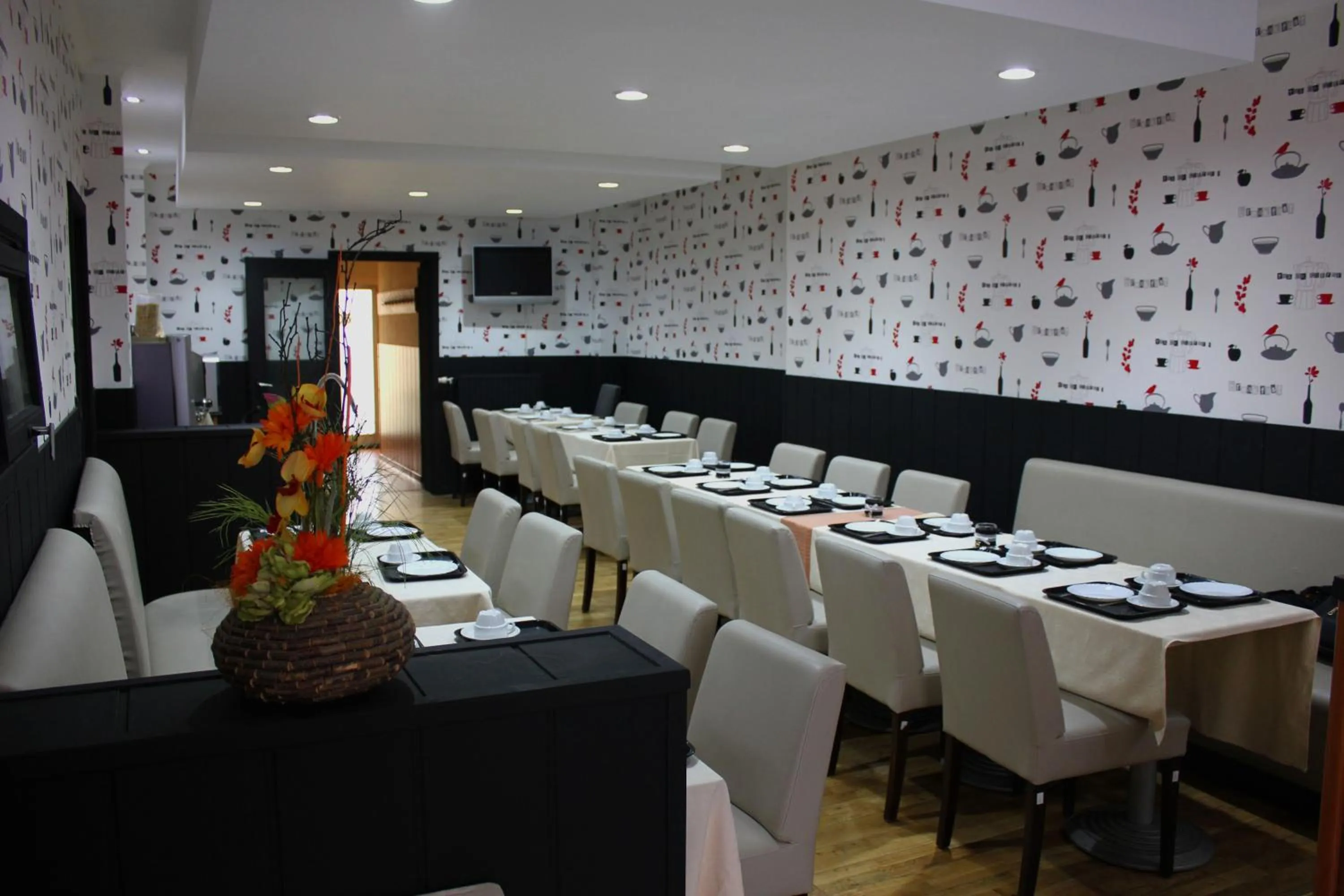 Lobby or reception, Restaurant/Places to Eat in Albert Hotel