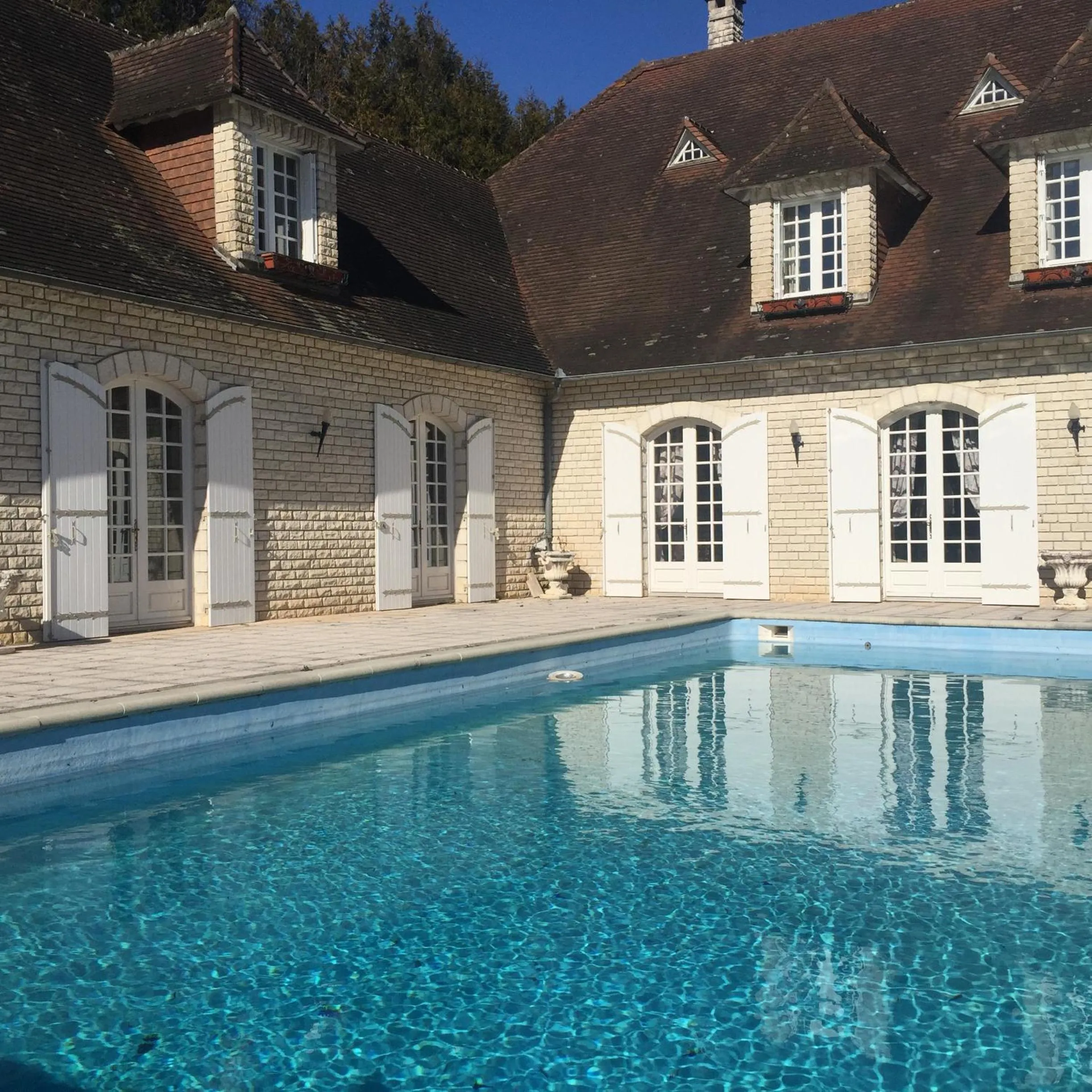 Swimming pool in Le Belvédère