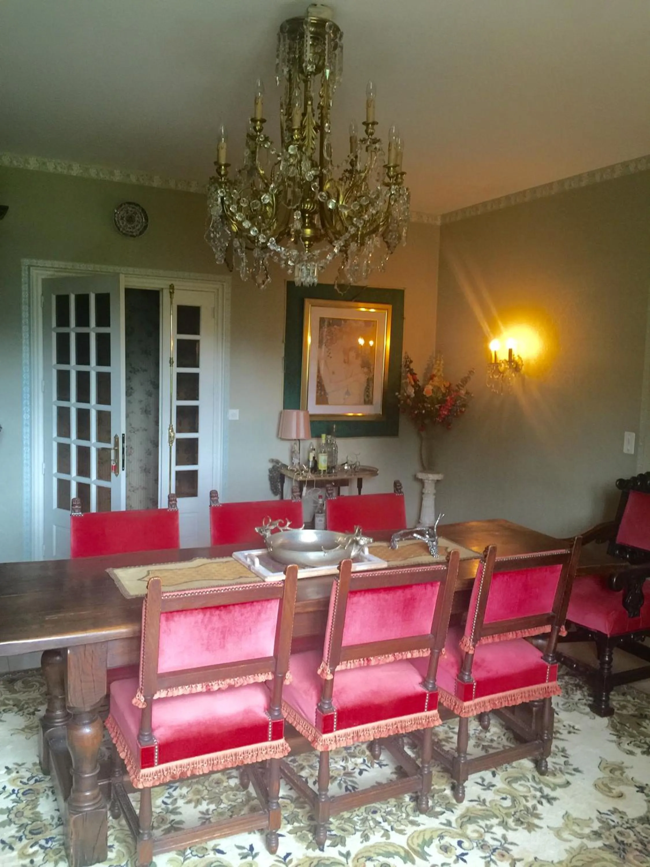 Property building in Le Belvédère