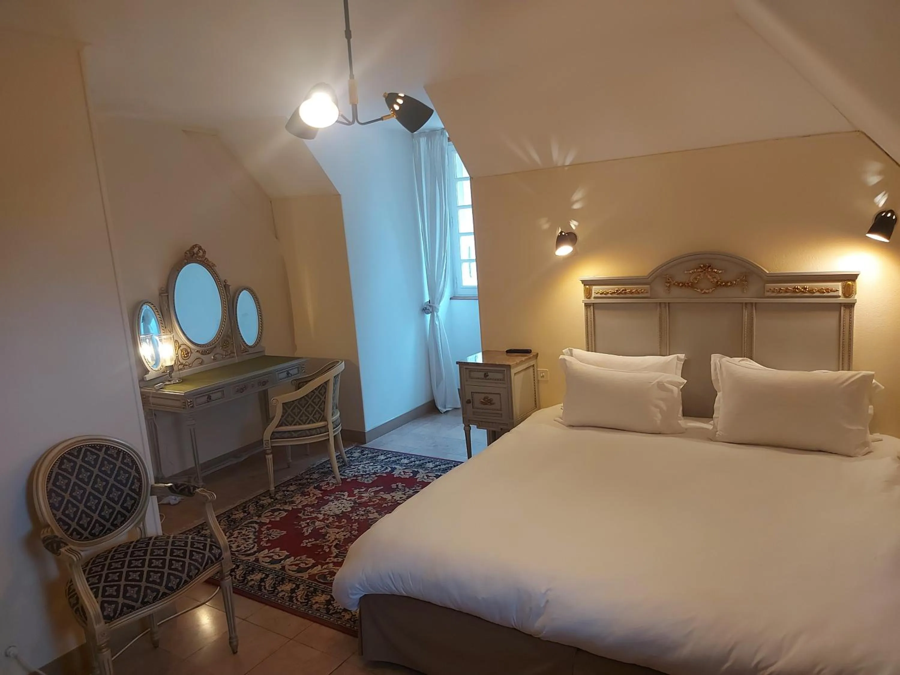 Bedroom, Bed in Le Belvédère