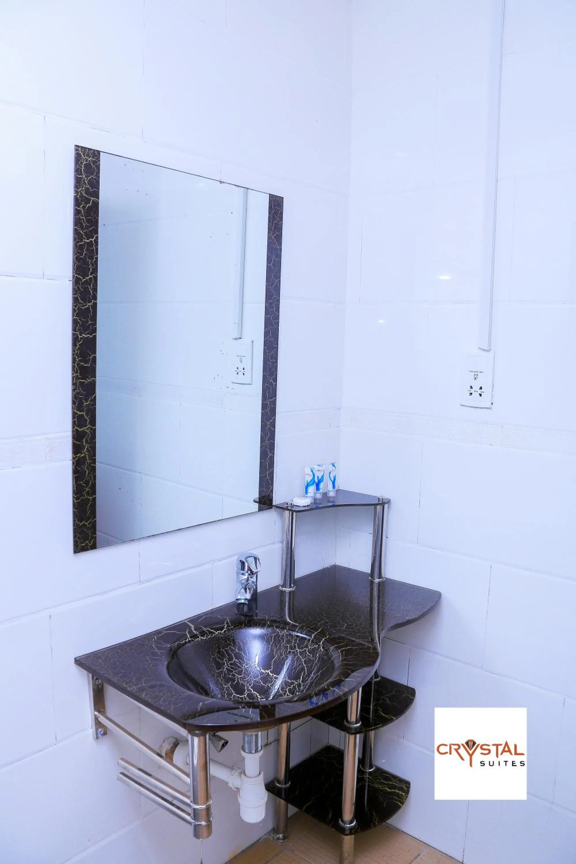 Bathroom in Crystal Suites & Apartments
