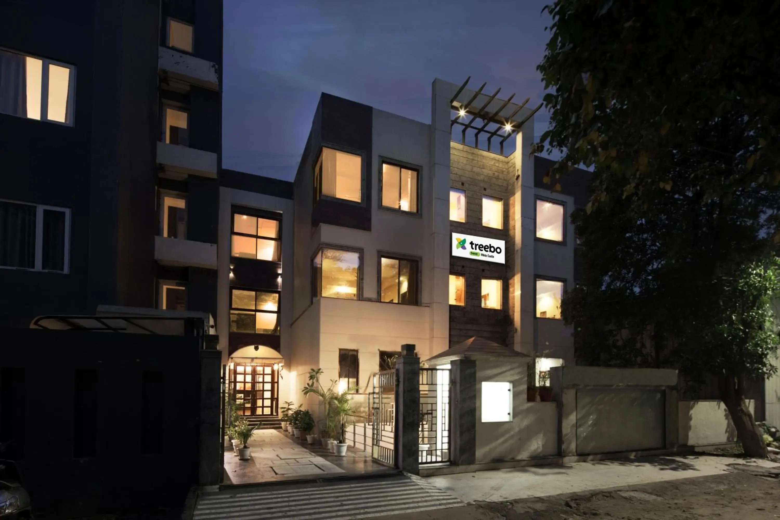 Treebo White Castle, Gurgaon Treebo White Castle, Gurgaon