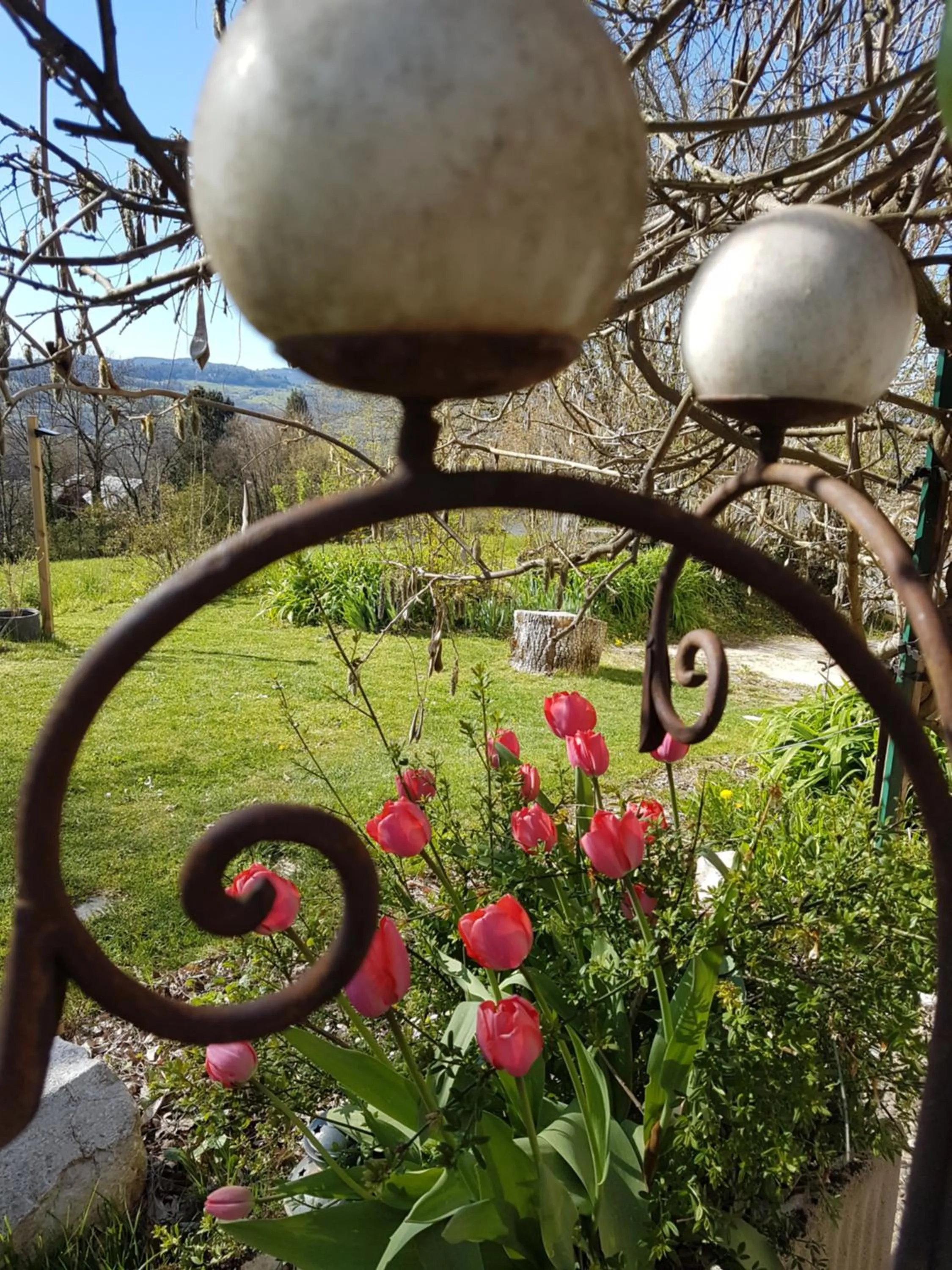 Spring in Antre Lacs