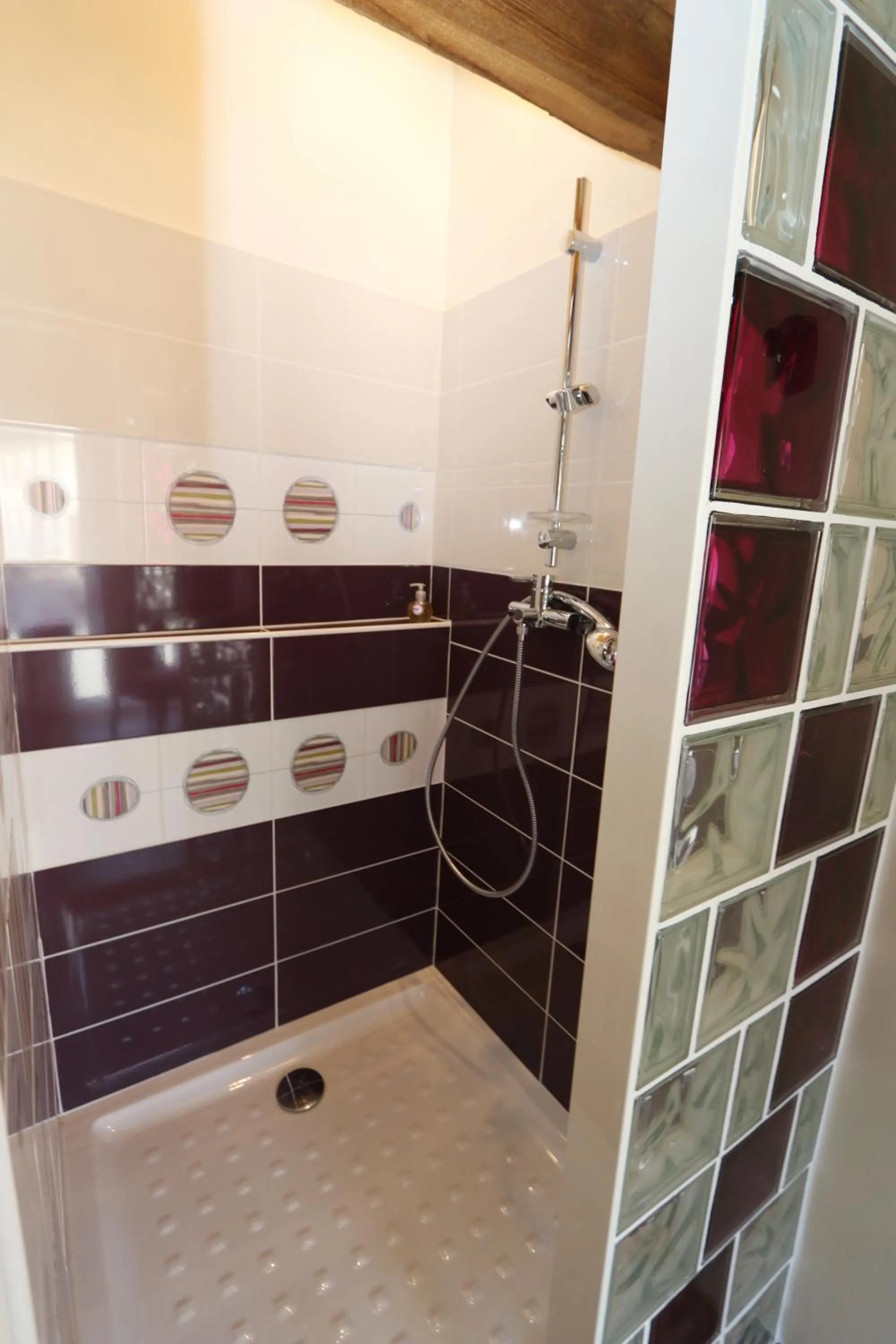 Shower in Antre Lacs