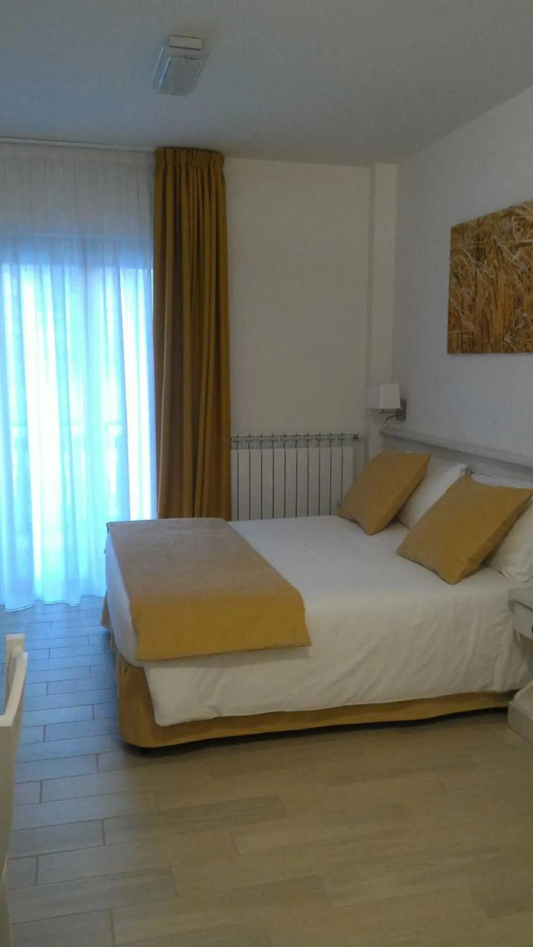 Photo of the whole room, Bed in Hotel Il Bucaneve