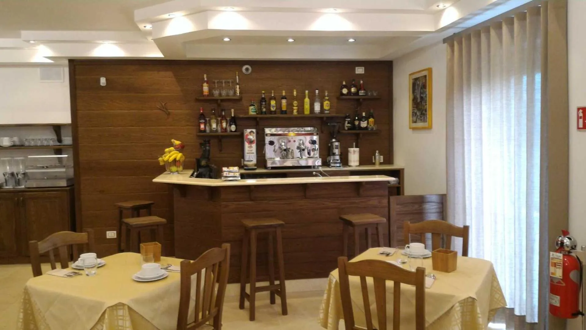 Lounge or bar in Hotel Il Bucaneve