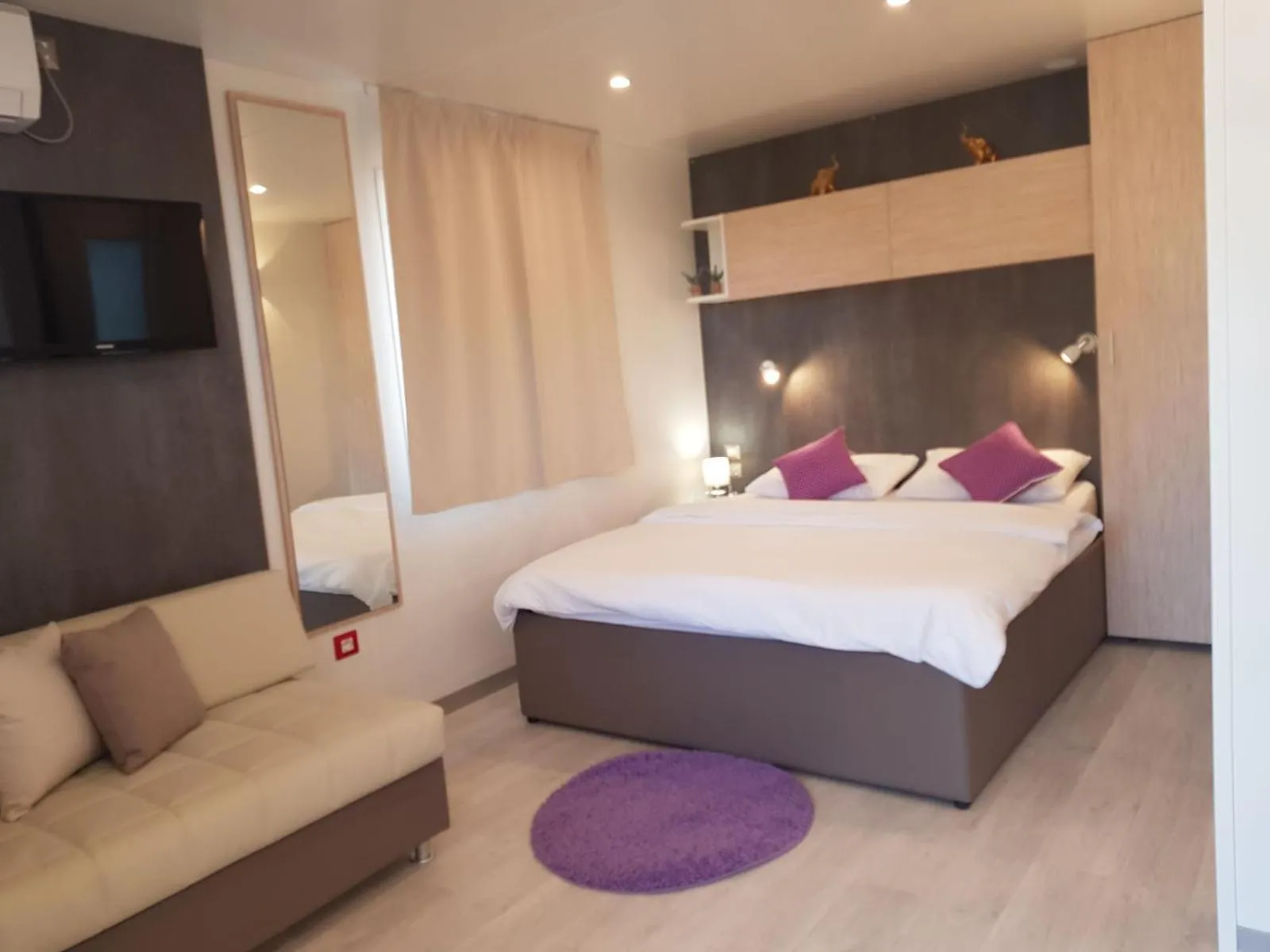 Bedroom in Camp Rehut