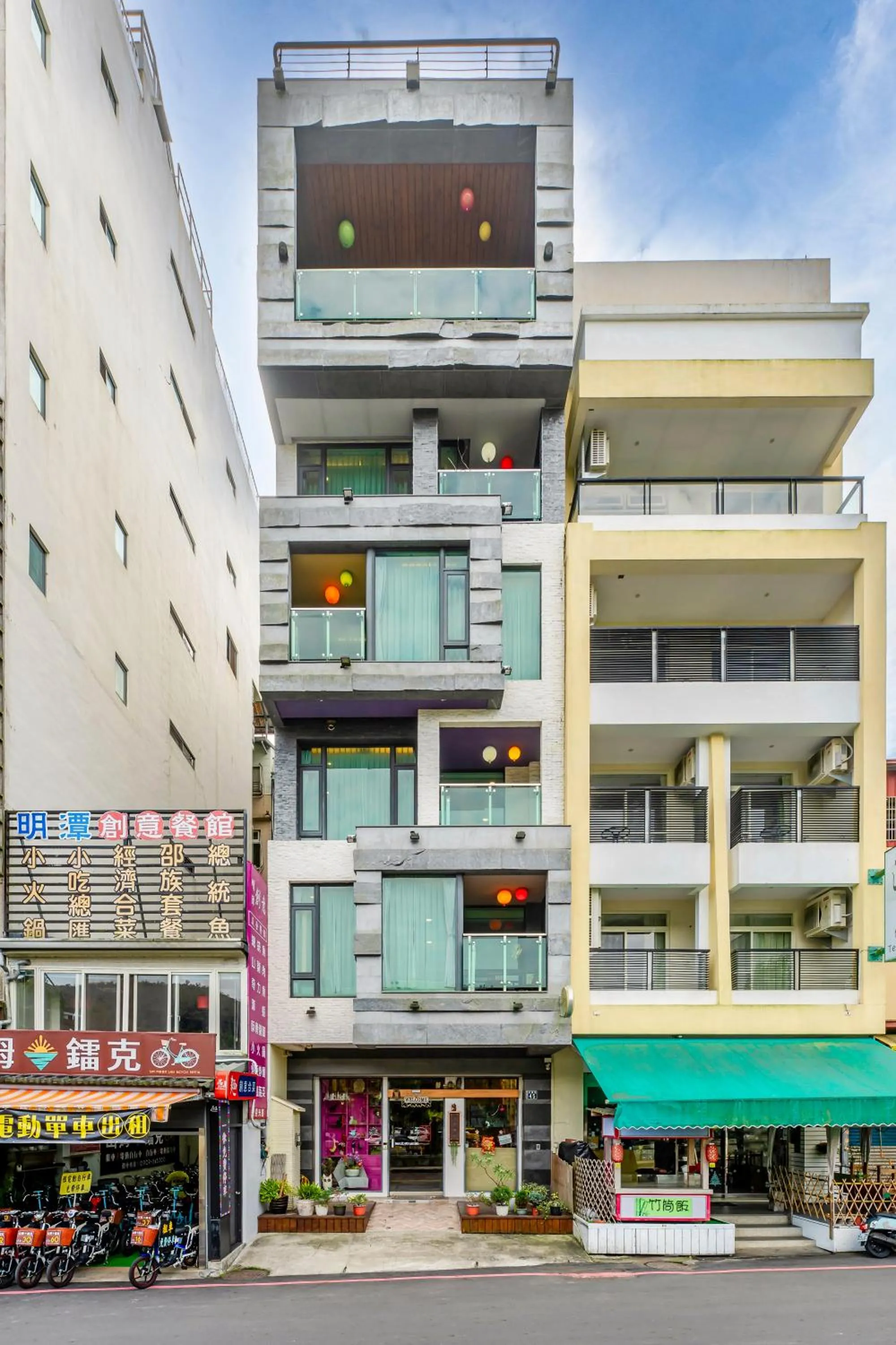 Property building in Han Yan Design Hotel