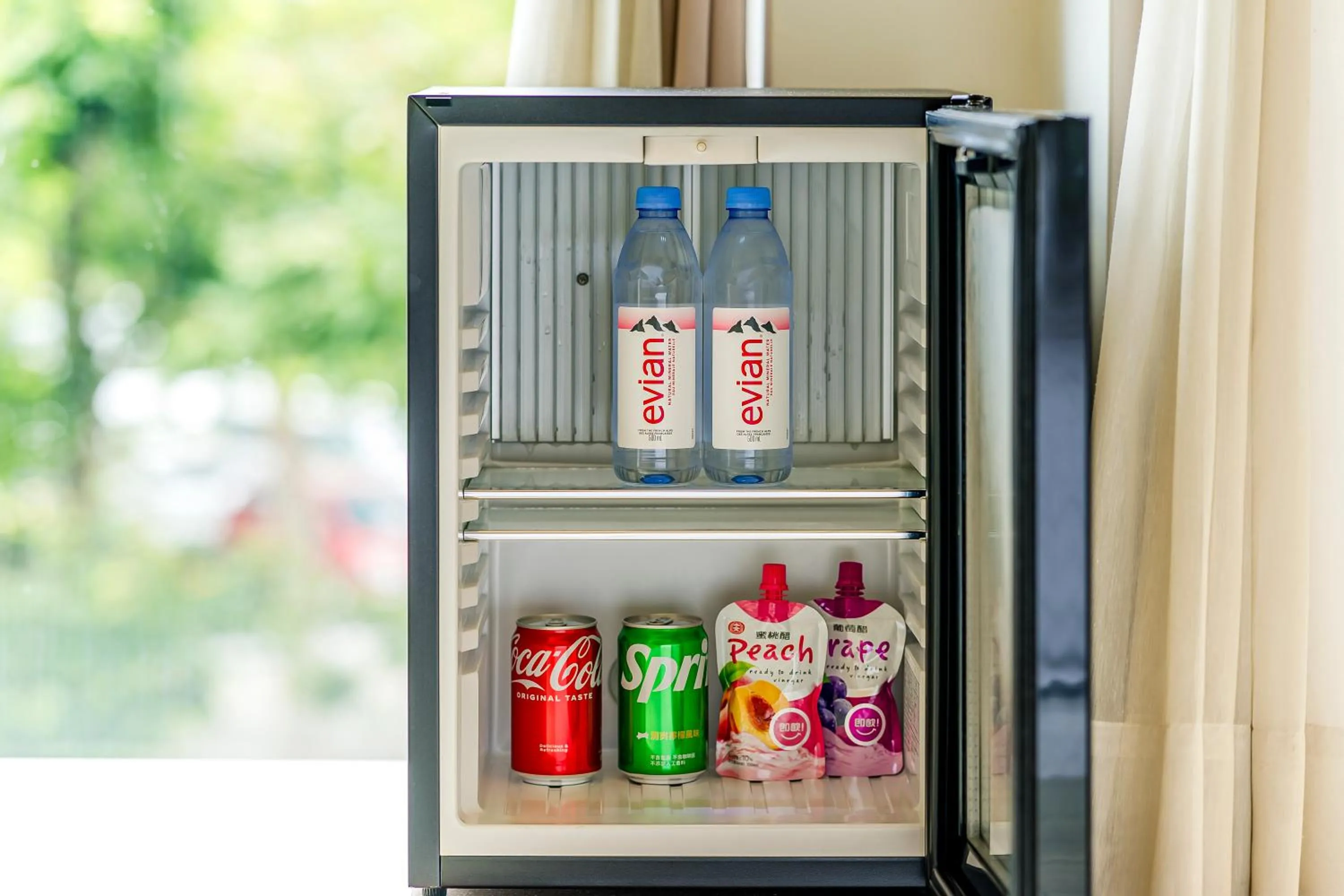 minibar in Han Yan Design Hotel