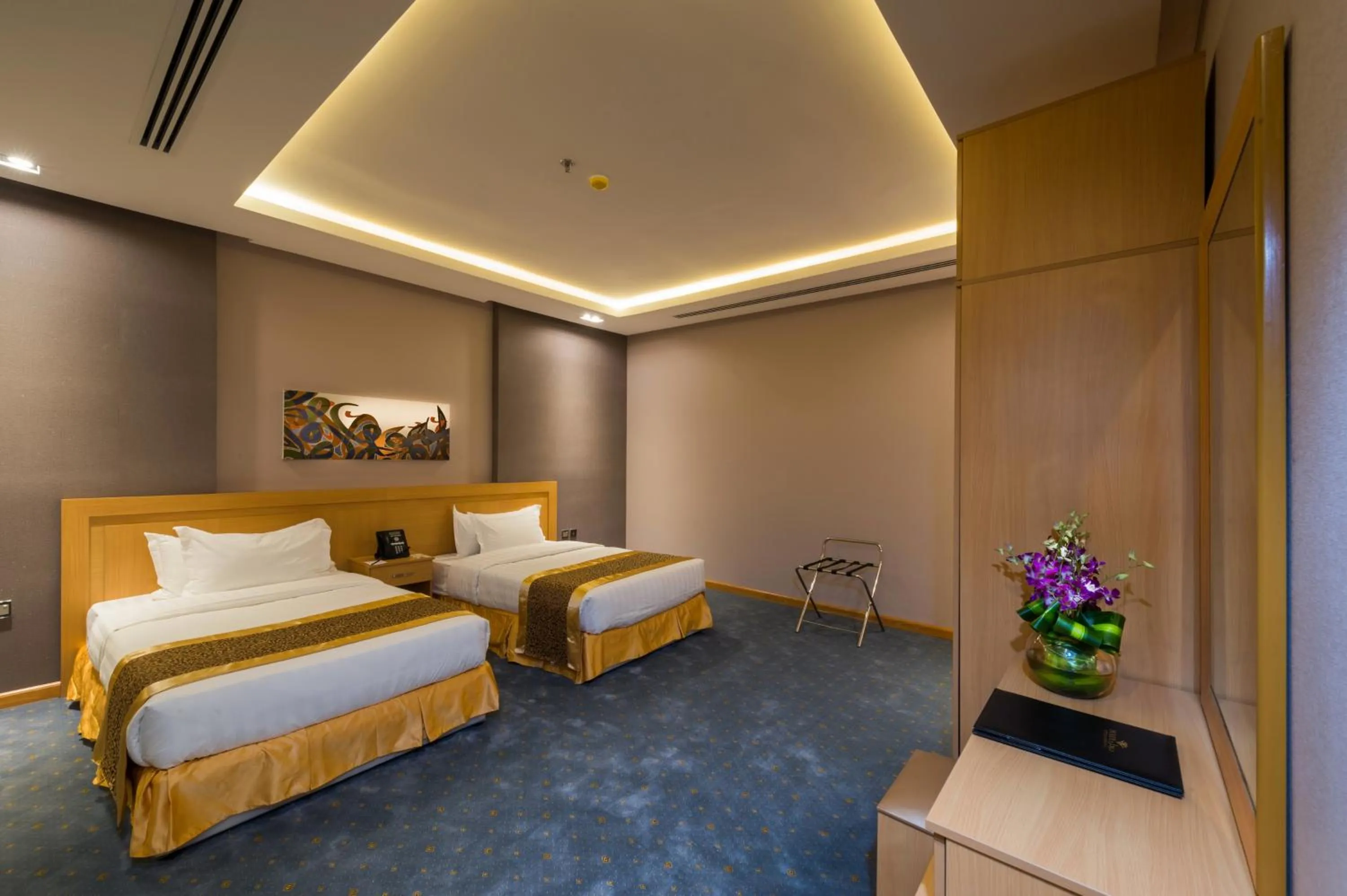 Photo of the whole room, Bed in Boudl Al Munsiyah