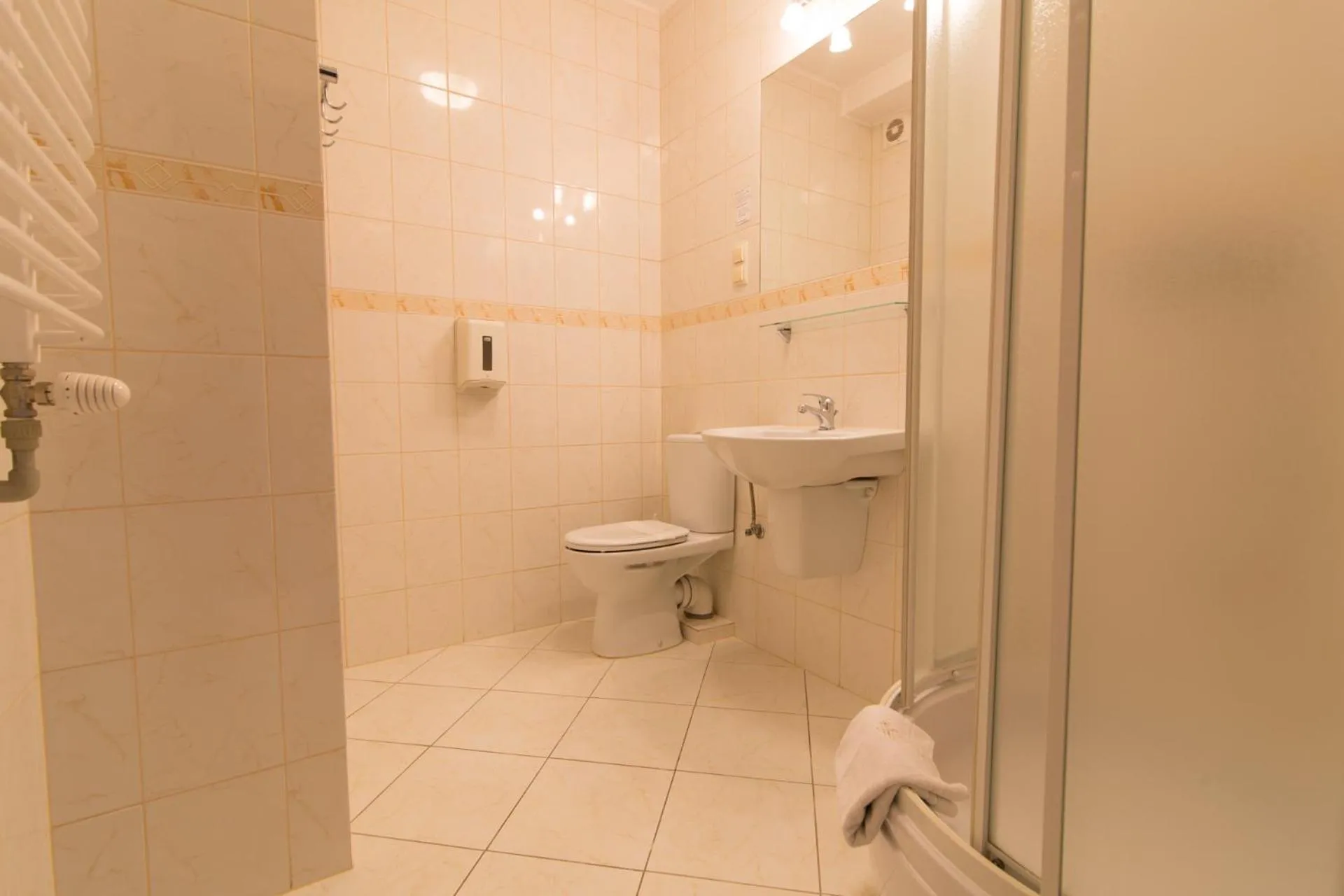 Toilet in Apartamenty Renesans