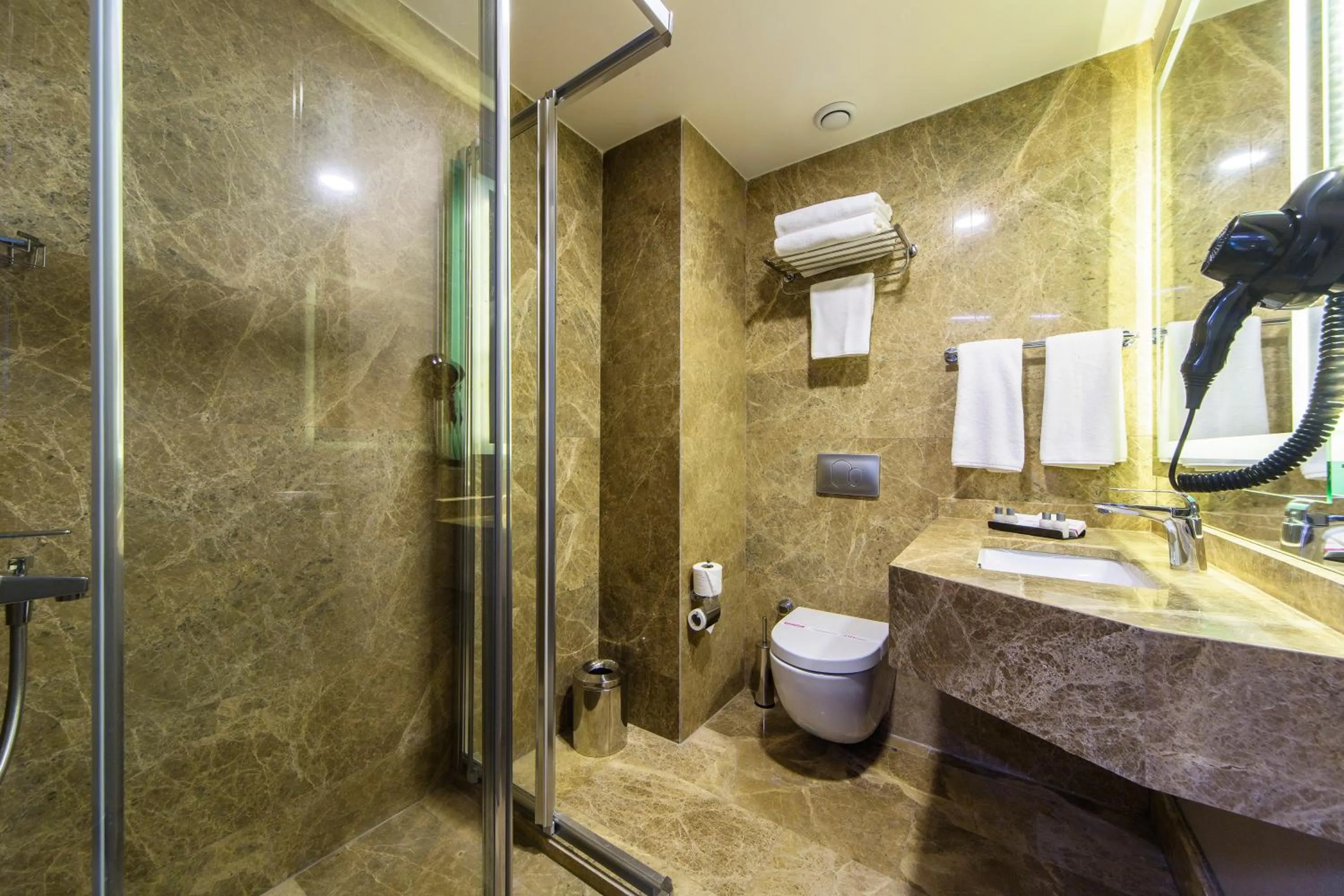 Bathroom in The City Suites