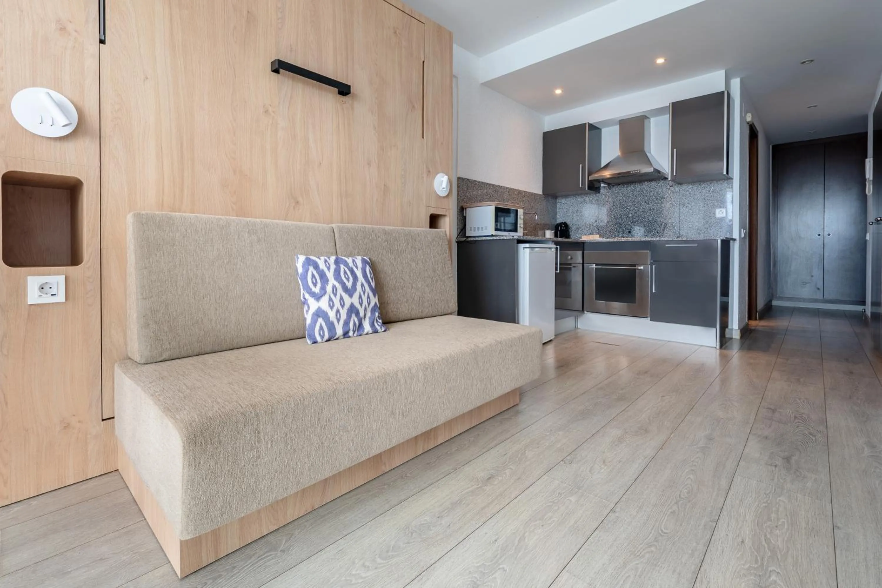 Bed in Pierre & Vacances Blanes Playa