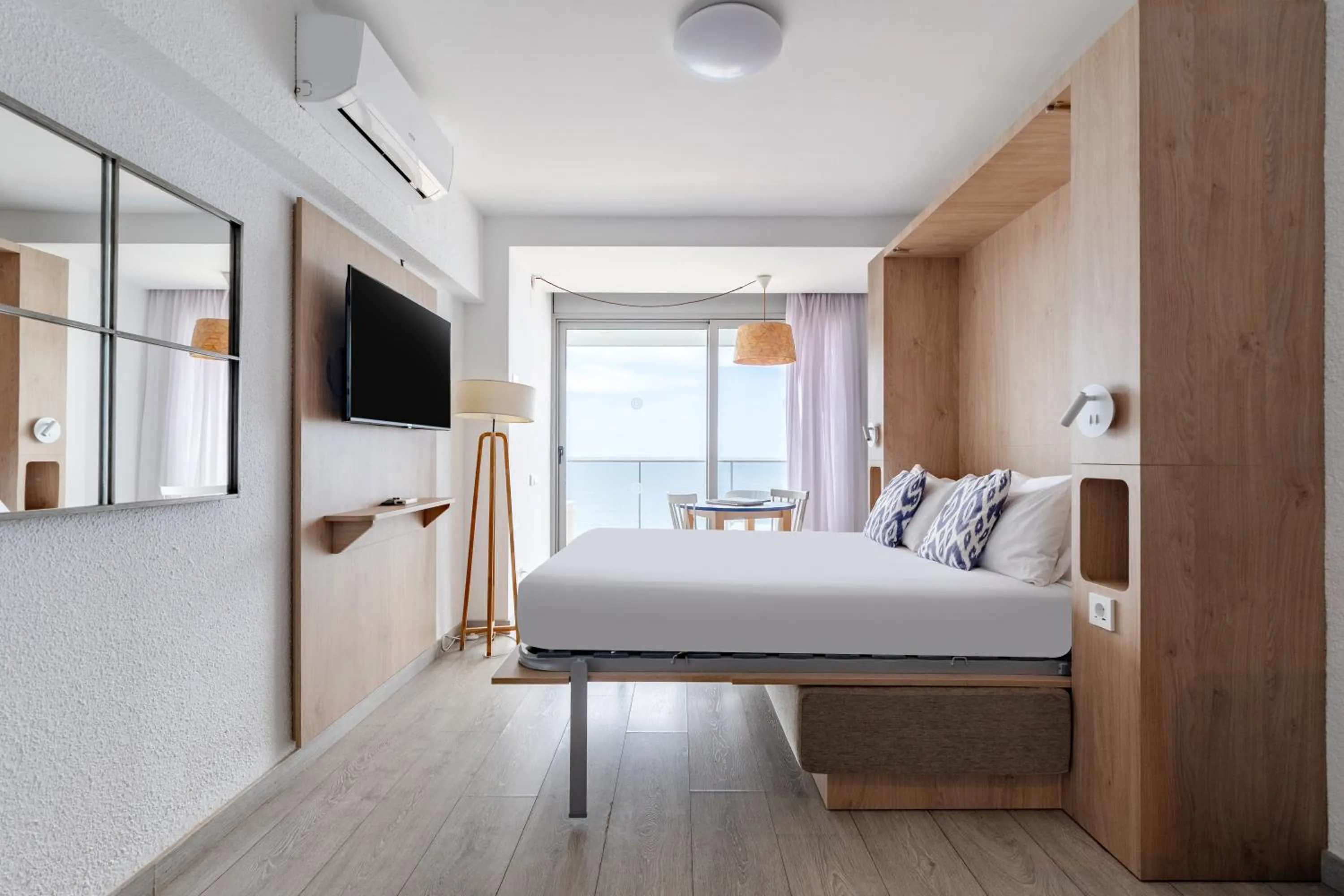 Bed in Pierre & Vacances Blanes Playa