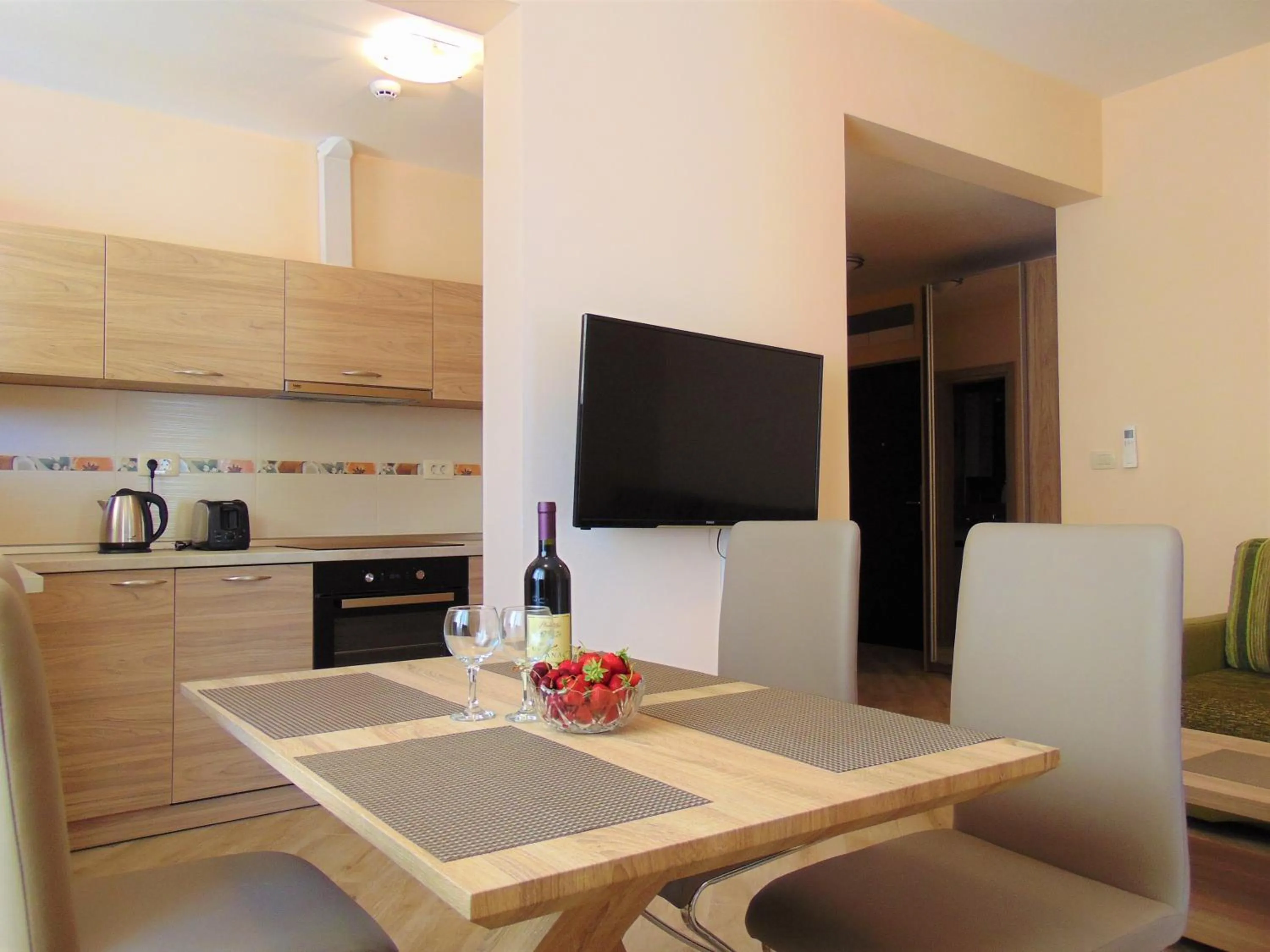 TV and multimedia in ApartHotel Belvedere Residence Becici Budva
