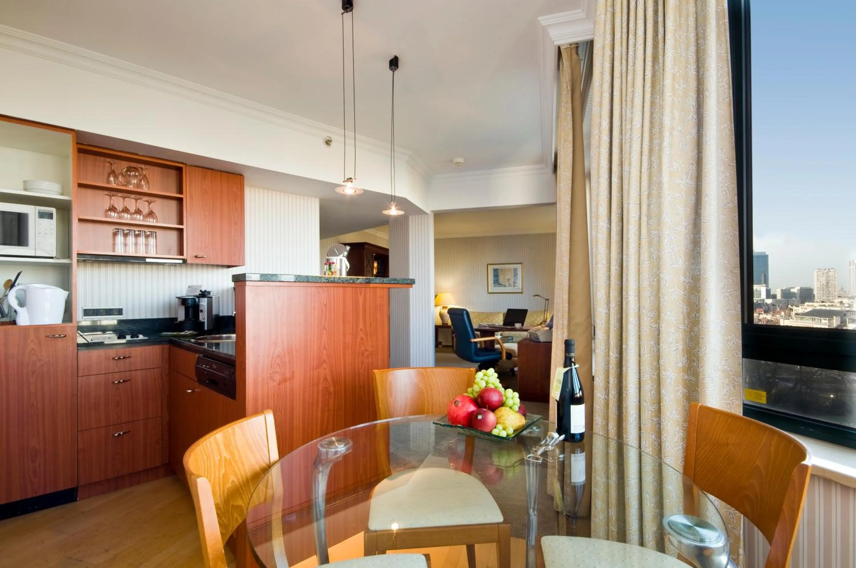 Photo of the whole room in B-aparthotel Ambiorix