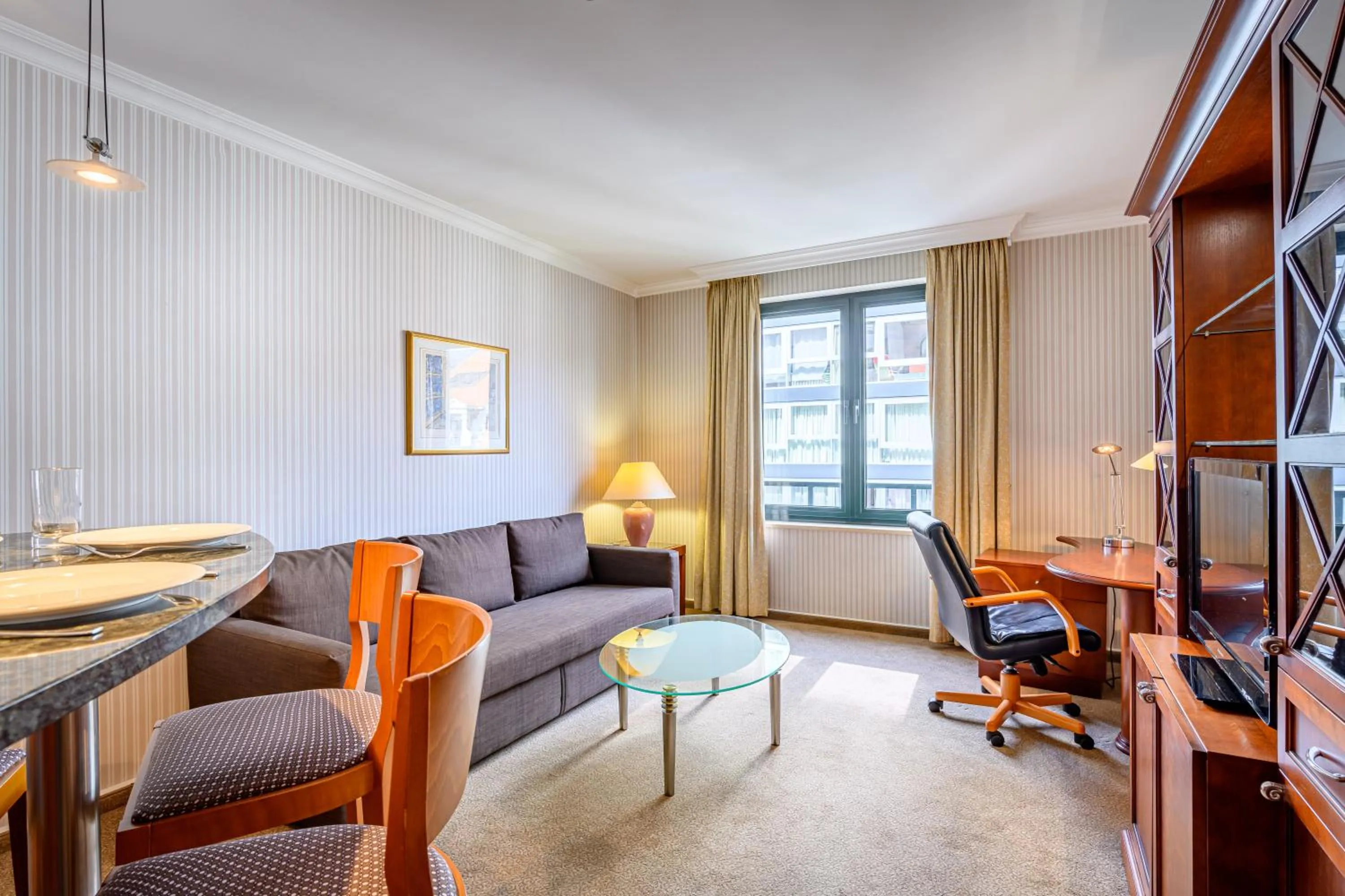 Living room in B-aparthotel Ambiorix