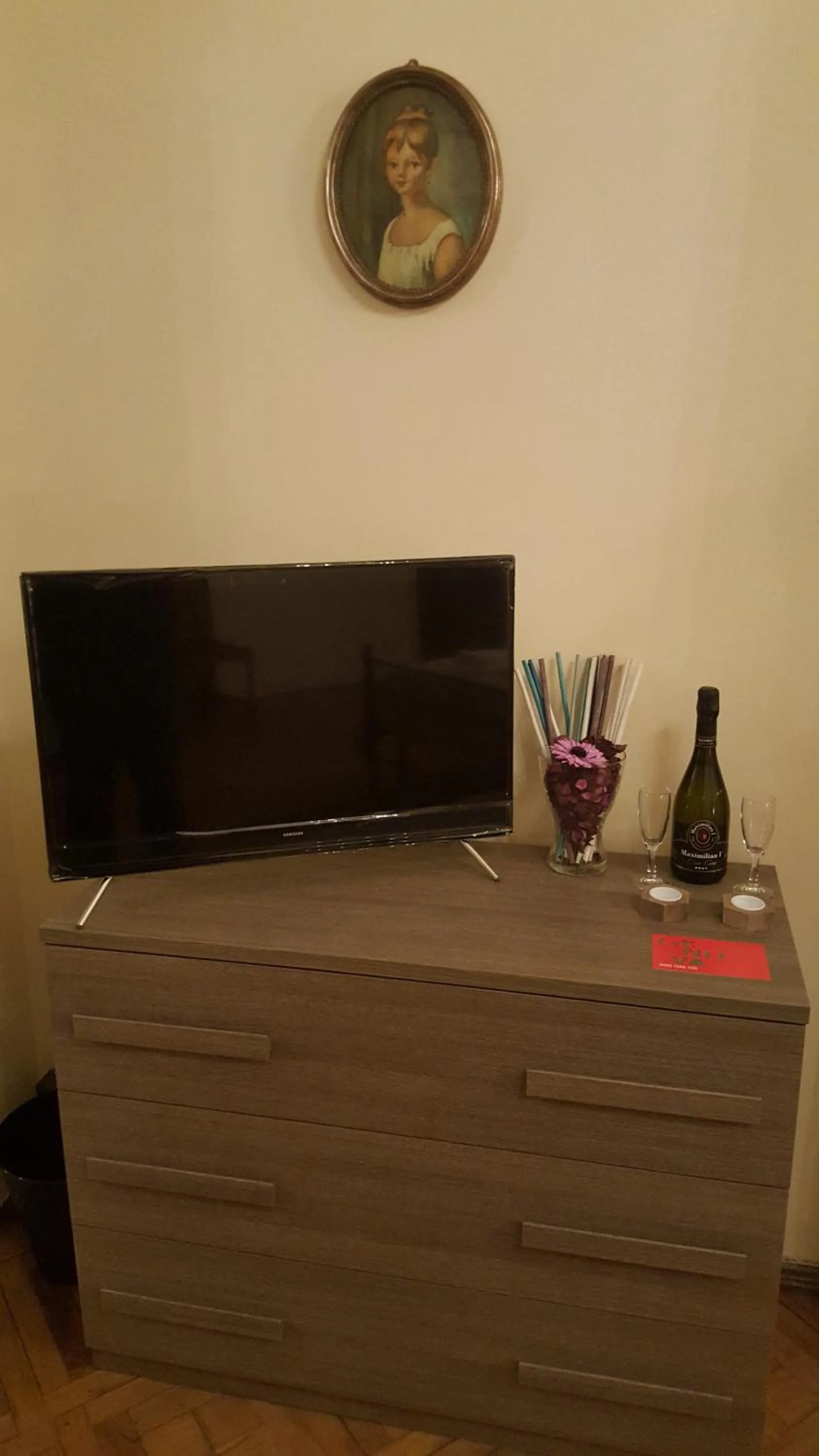 Decorative detail in Garden Suite