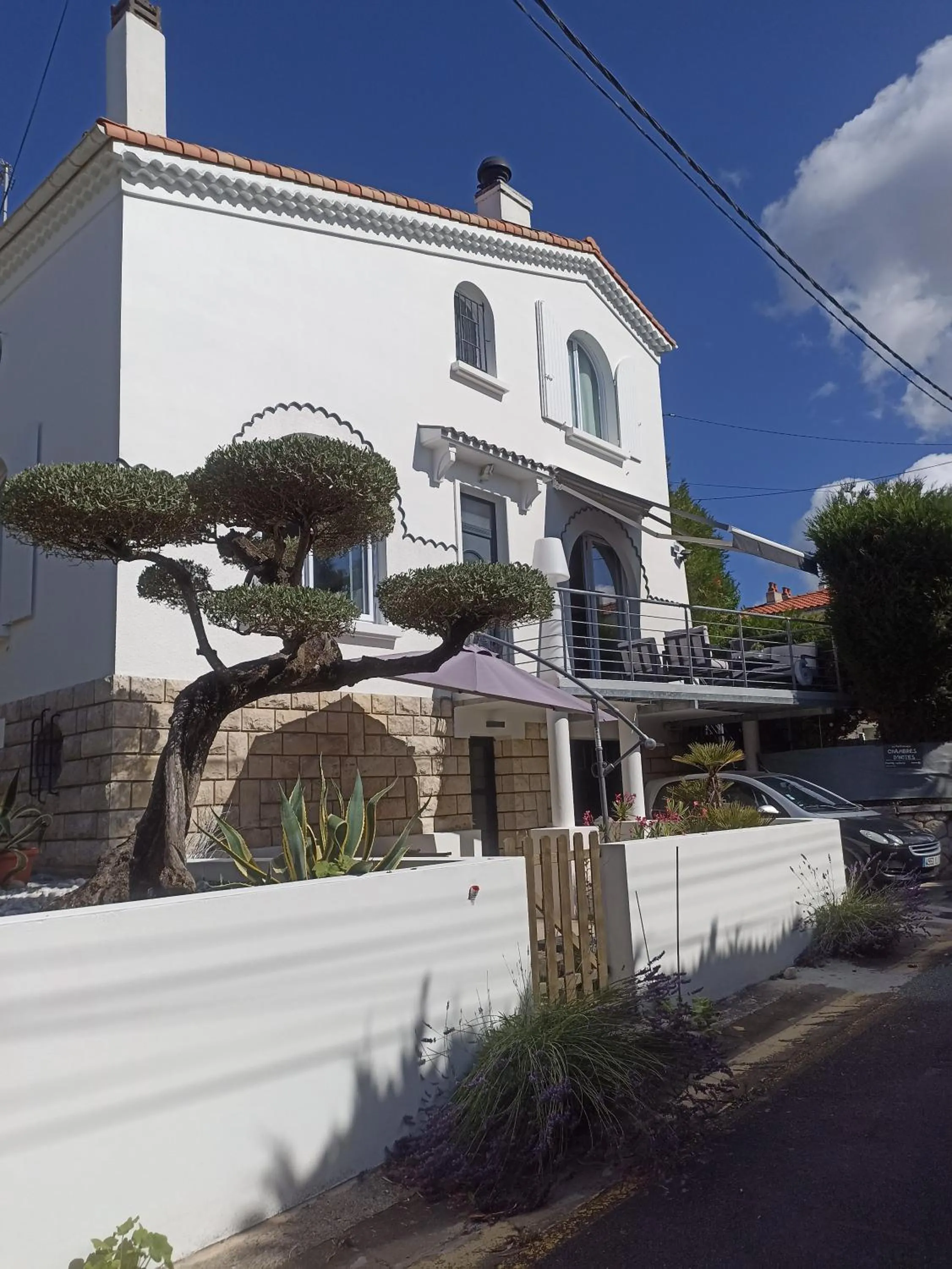 Property building in Chambres d'Hôtes LA PASTOURELLE Royan centre