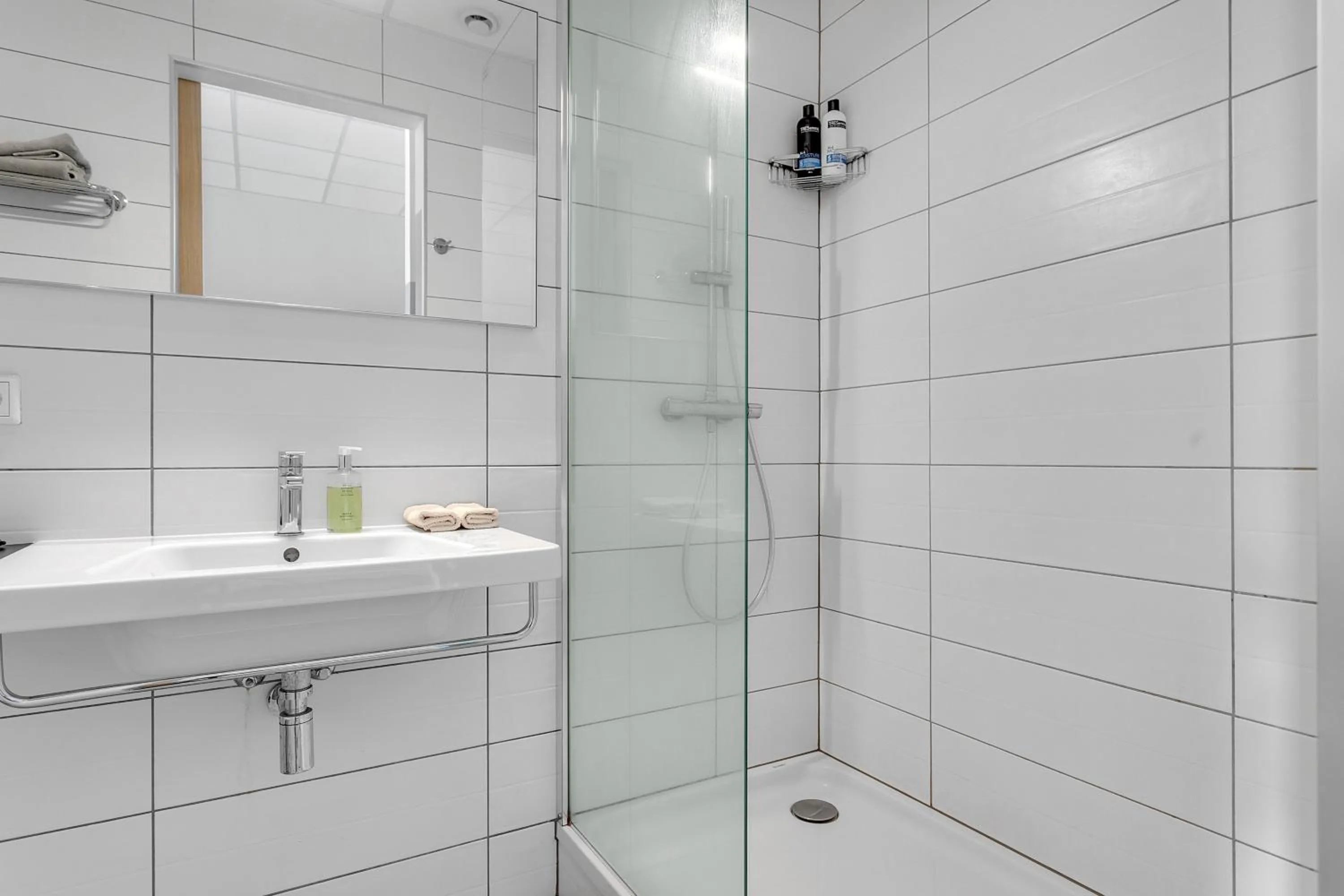 Shower in Icelandic Apartments by Heimaleiga