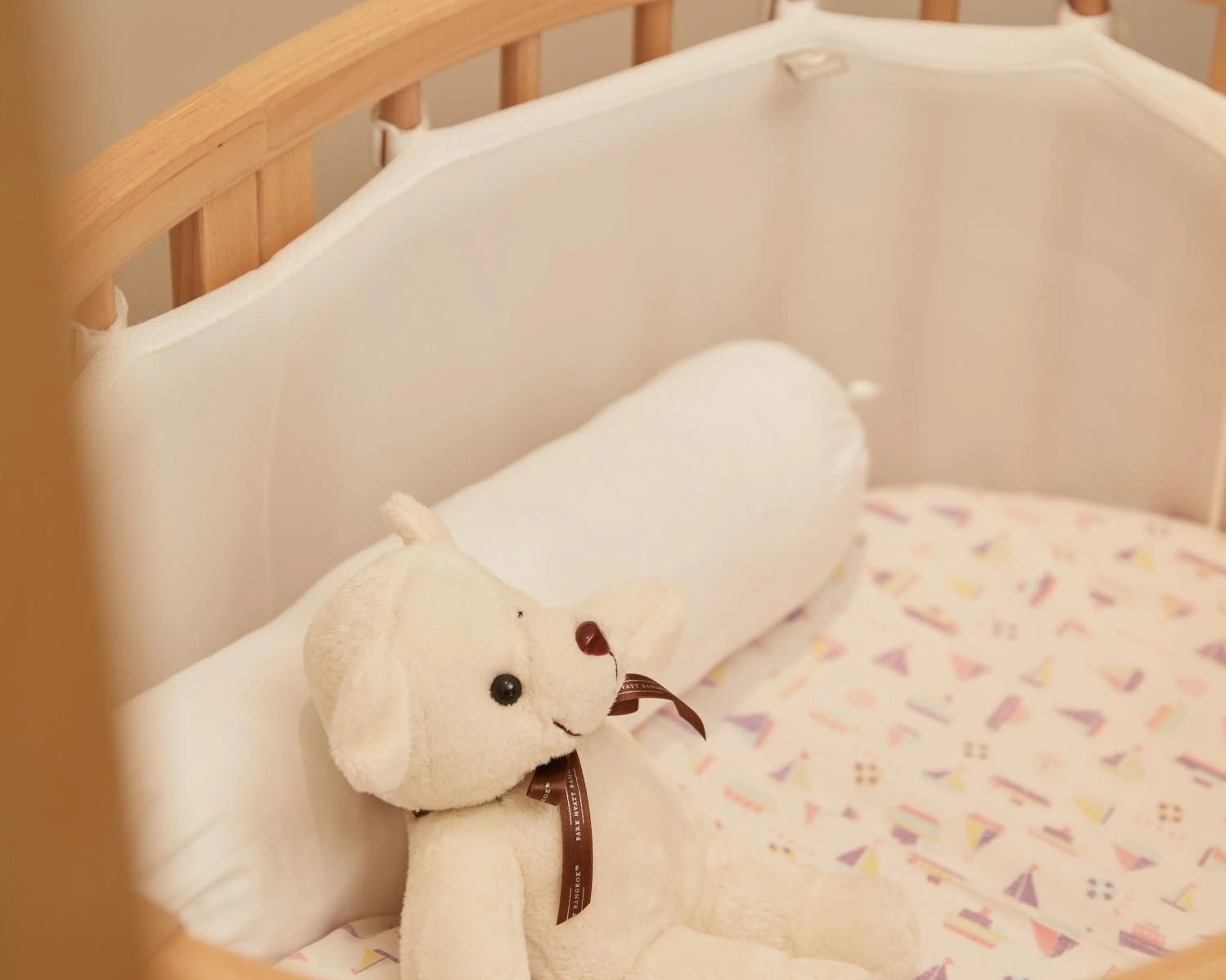 children, Bed in Park Hyatt Bangkok