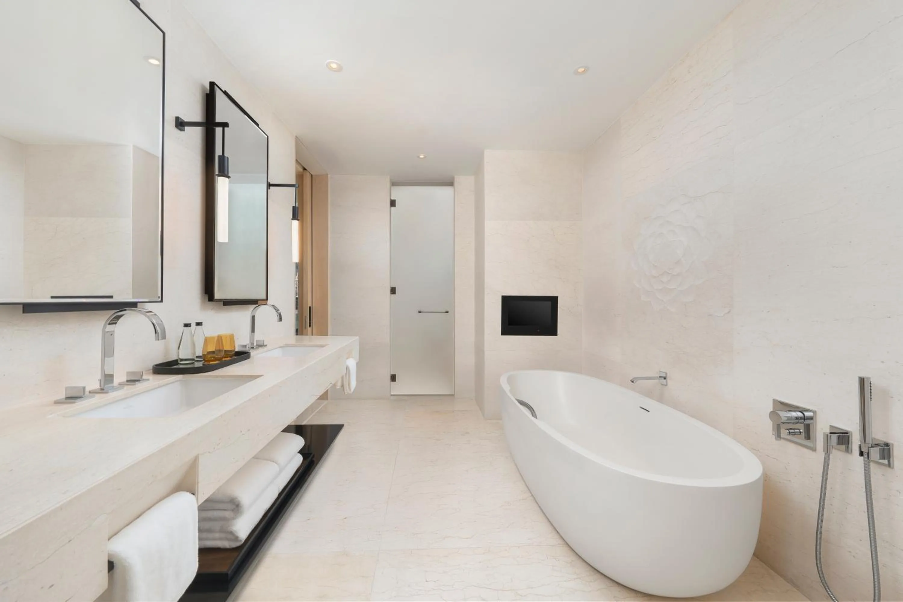 Bathroom in Park Hyatt Bangkok