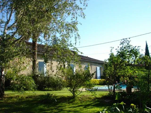 Garden in La Petite Provence de Touron